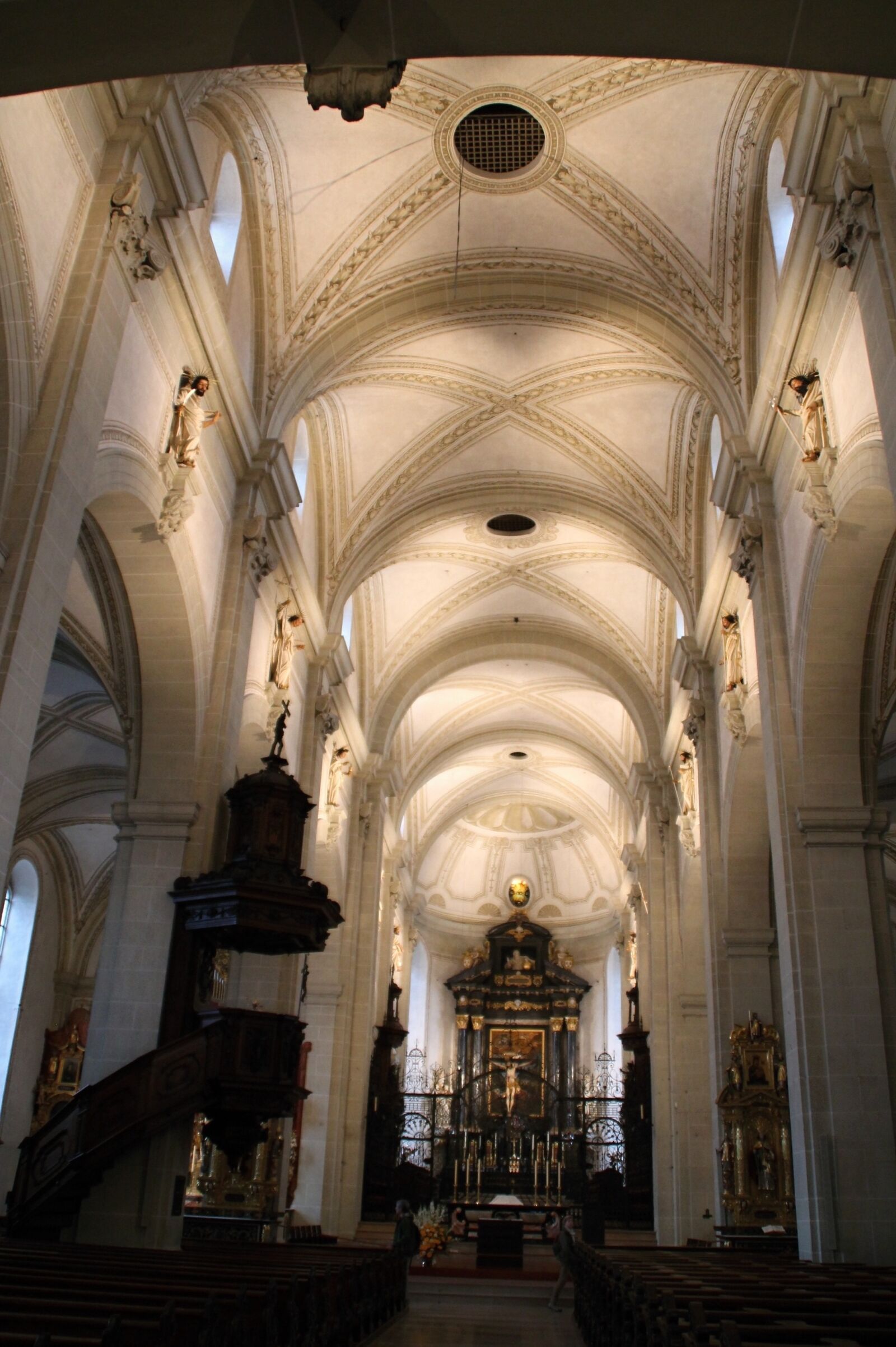 Canon EOS 1100D (EOS Rebel T3 / EOS Kiss X50) sample photo. Church, baroque, vault photography
