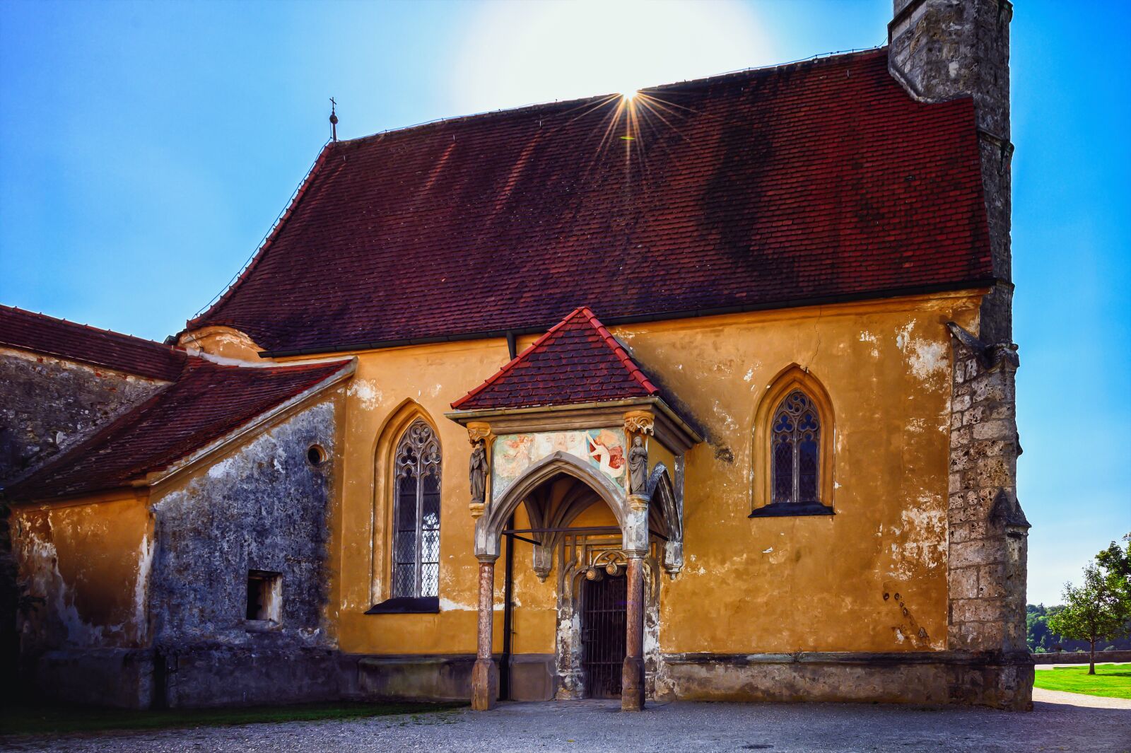 Nikon Z6 sample photo. Church, middle ages, burghausen photography