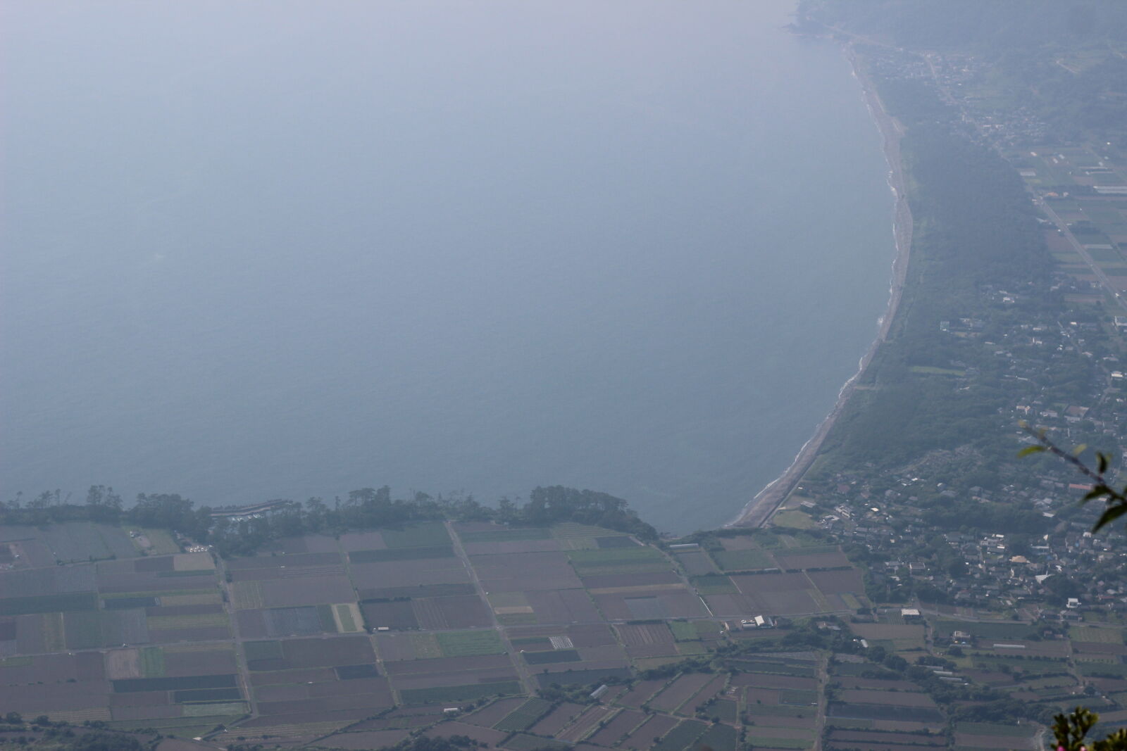 Canon EOS 600D (Rebel EOS T3i / EOS Kiss X5) + Canon EF 50mm F1.8 STM sample photo. Landscape photography