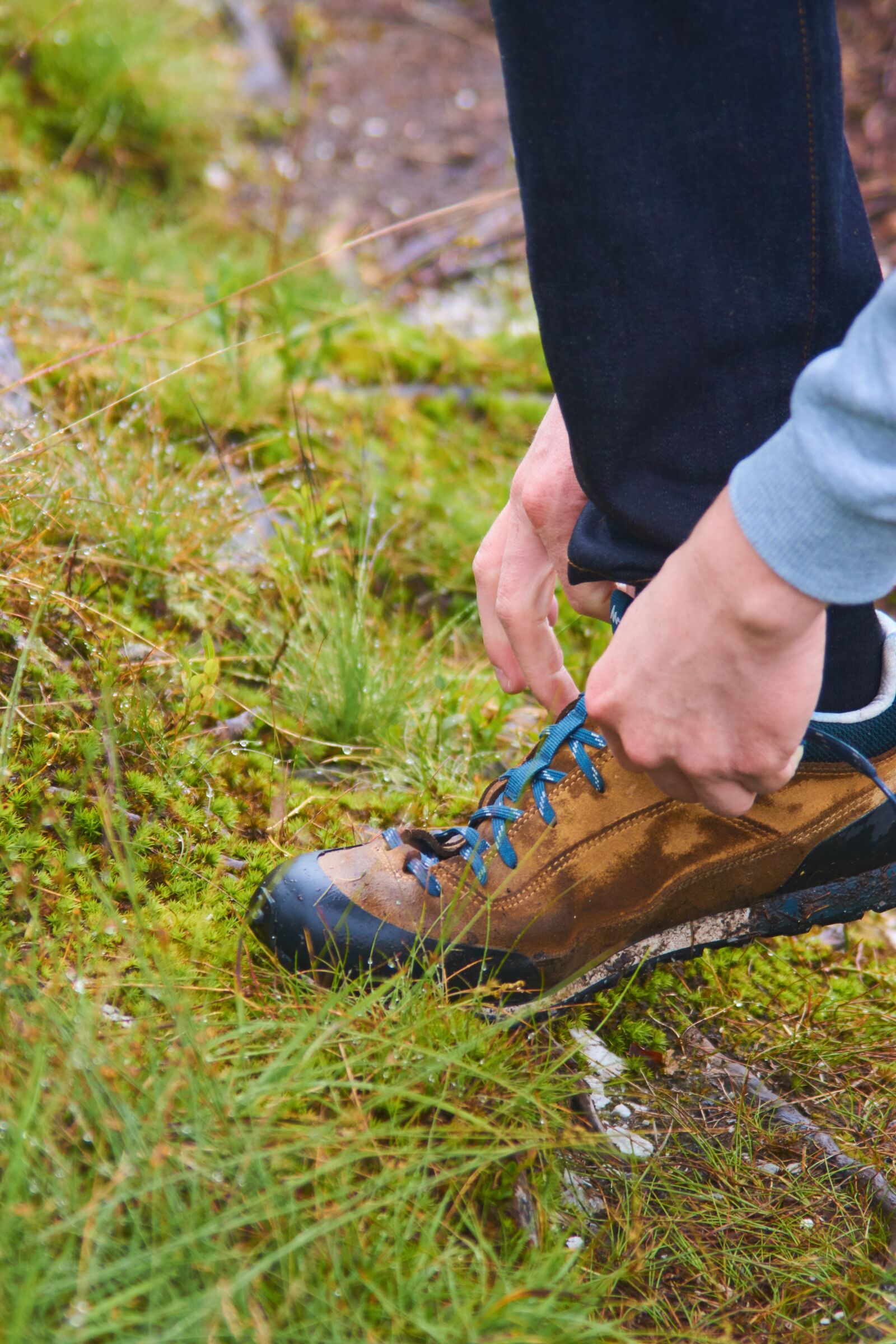 Sony SLT-A77 sample photo. Shoe, hiking, hiking shoes photography