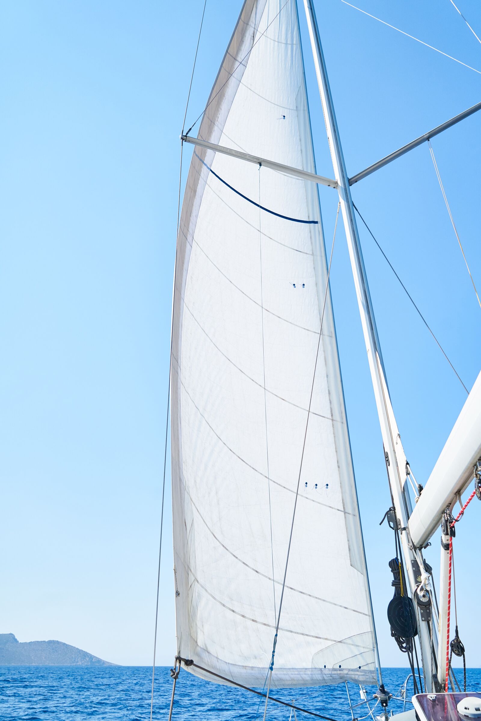 Sony a7R II sample photo. Sailboat, boat, blue photography