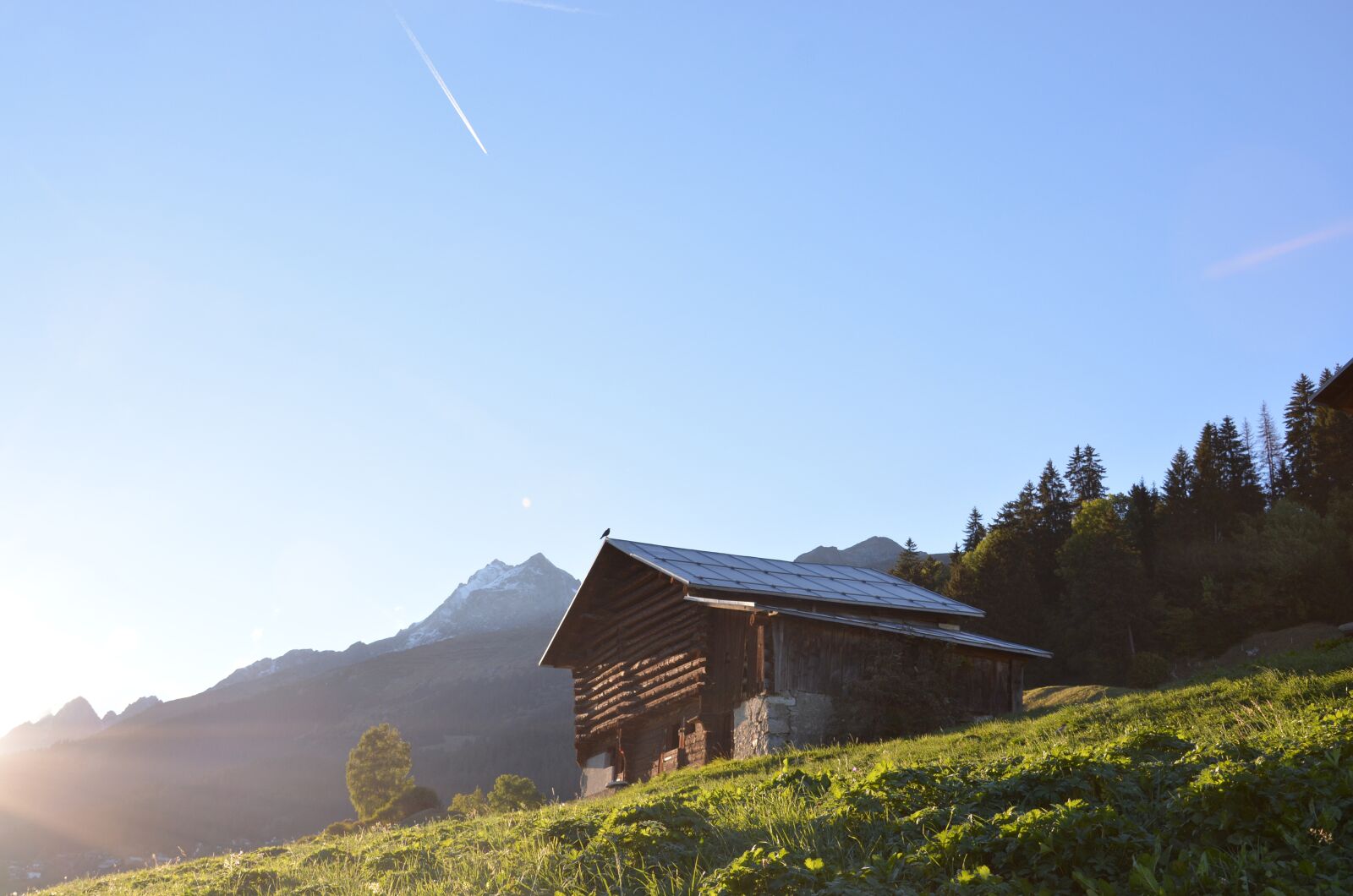 Nikon D5200 sample photo. Hut, mountains, alpine photography
