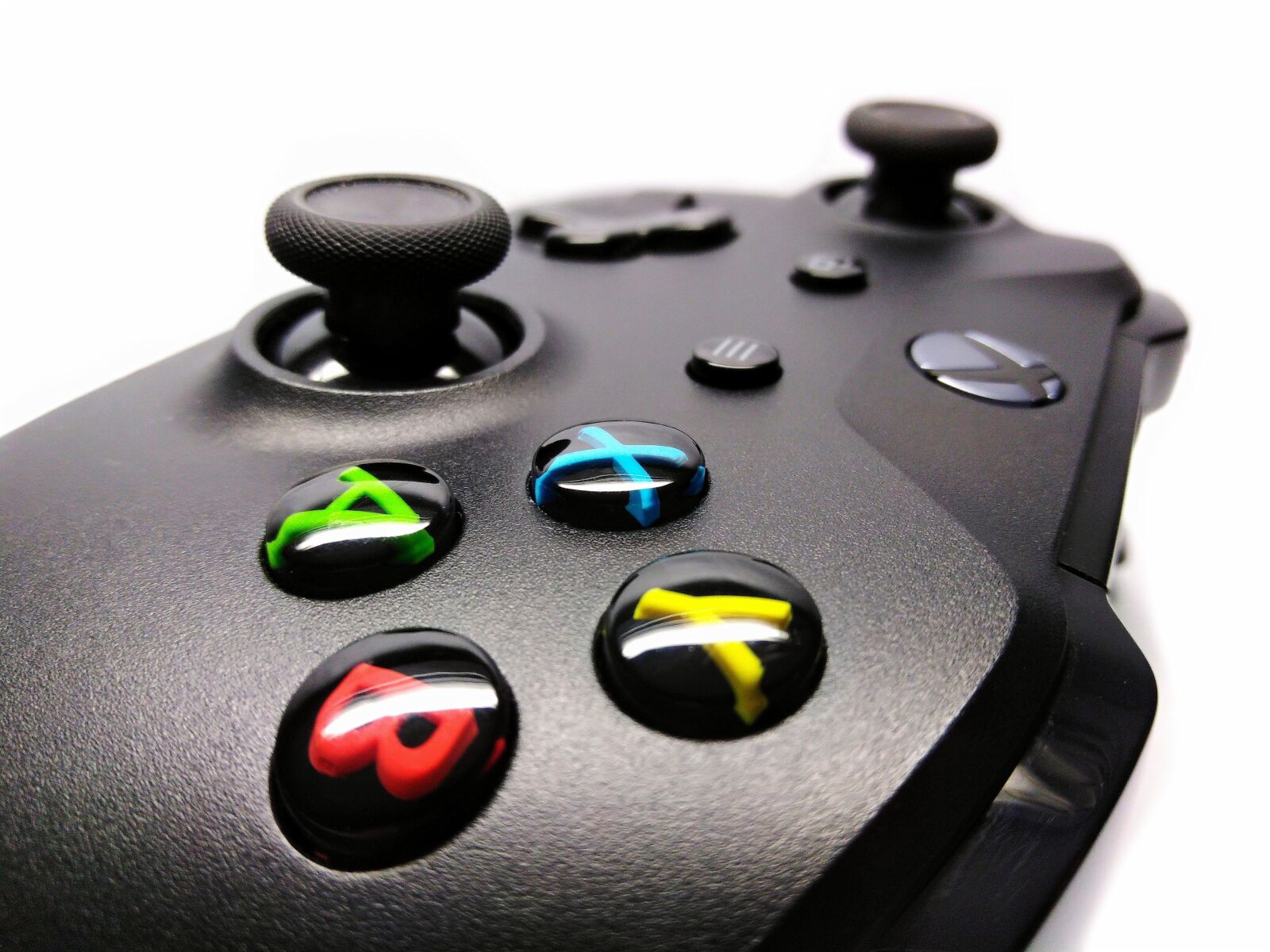 HUAWEI Y6 PRIME 2018 sample photo. Xbox, gamepad, controller photography