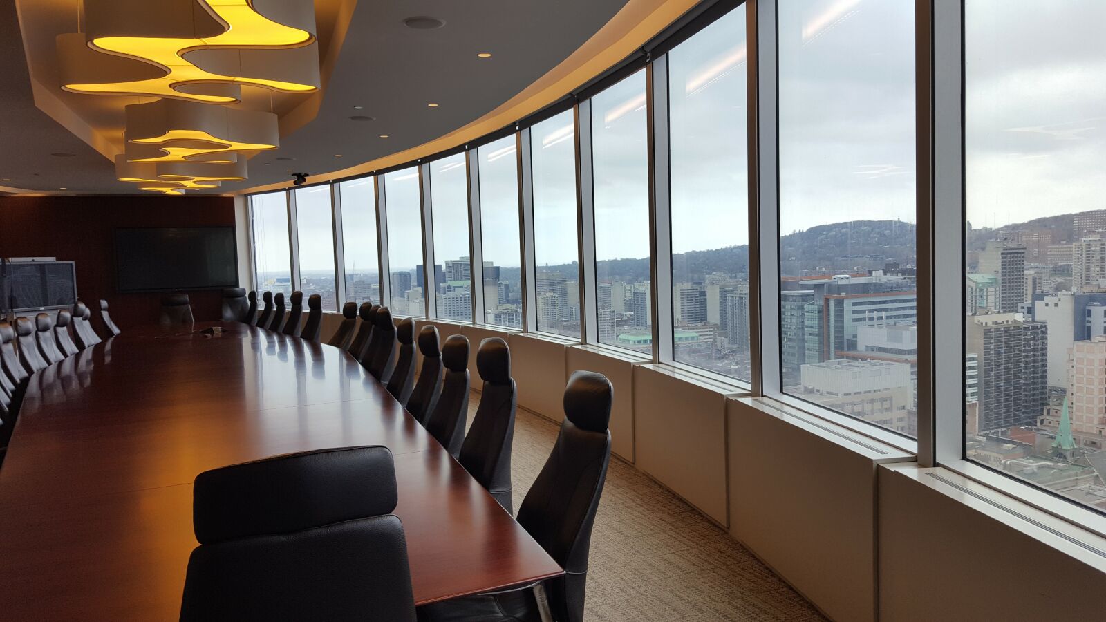 Samsung Galaxy S6 sample photo. Boardroom, city, office photography
