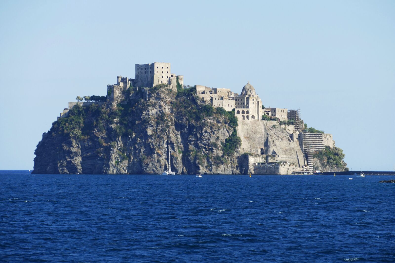 Panasonic Lumix DMC-FZ1000 sample photo. Ischia, italy, mediterranean photography