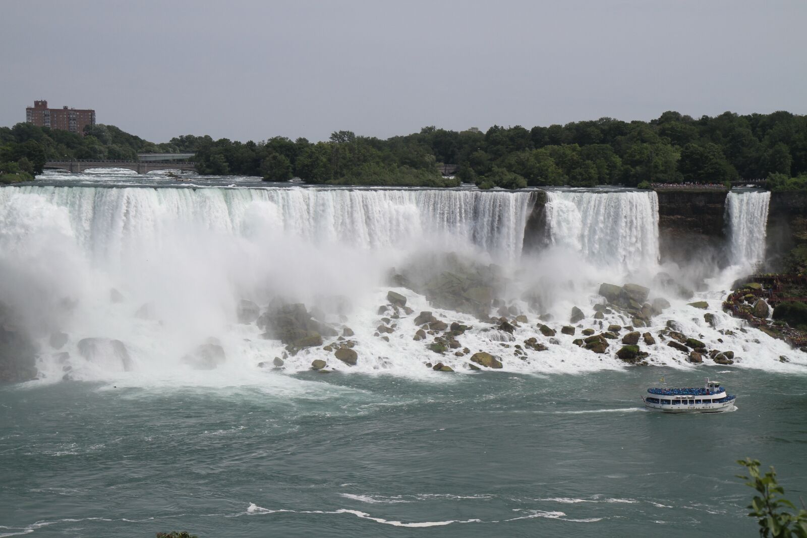 Canon EOS 7D sample photo. Niagara falls, waterfall, mist photography