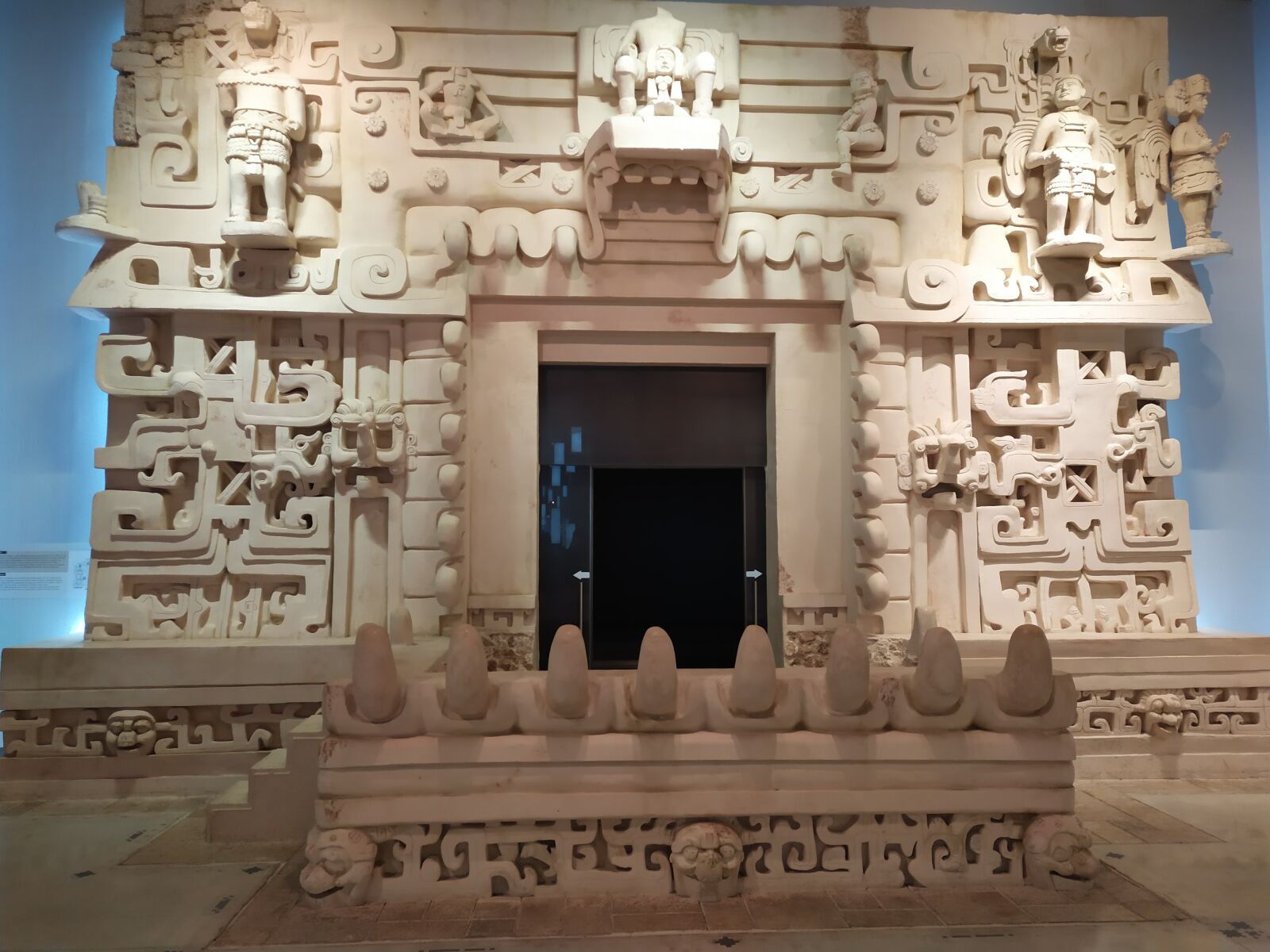 Xiaomi Redmi Note 7 sample photo. Museum, yucatán, mexico photography