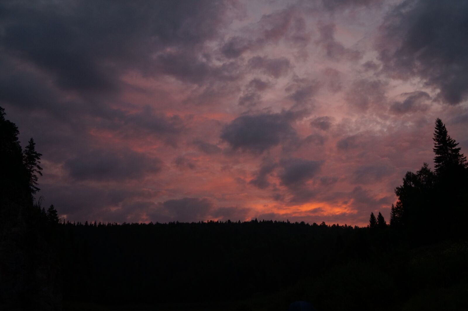 Sony SLT-A57 sample photo. Night, dusk, silhouette photography