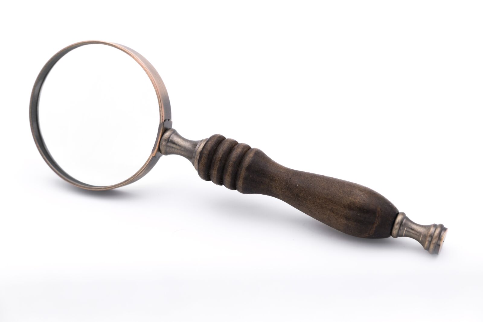 Fujifilm X-T2 + Fujifilm XF 35mm F2 R WR sample photo. Magnifying glass, reading magnifying photography