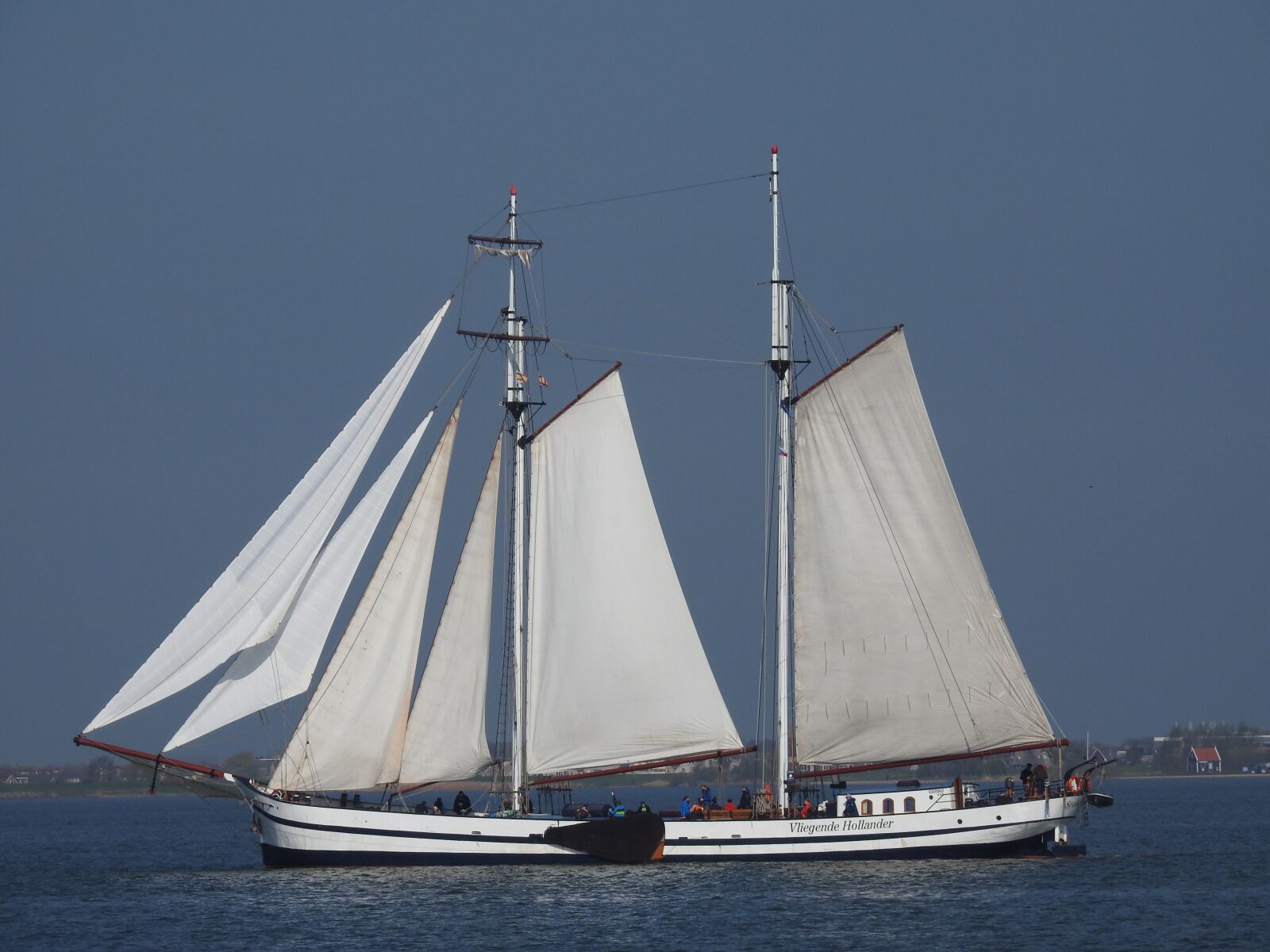 Nikon Coolpix P900 sample photo. Ship, sailing, boat photography
