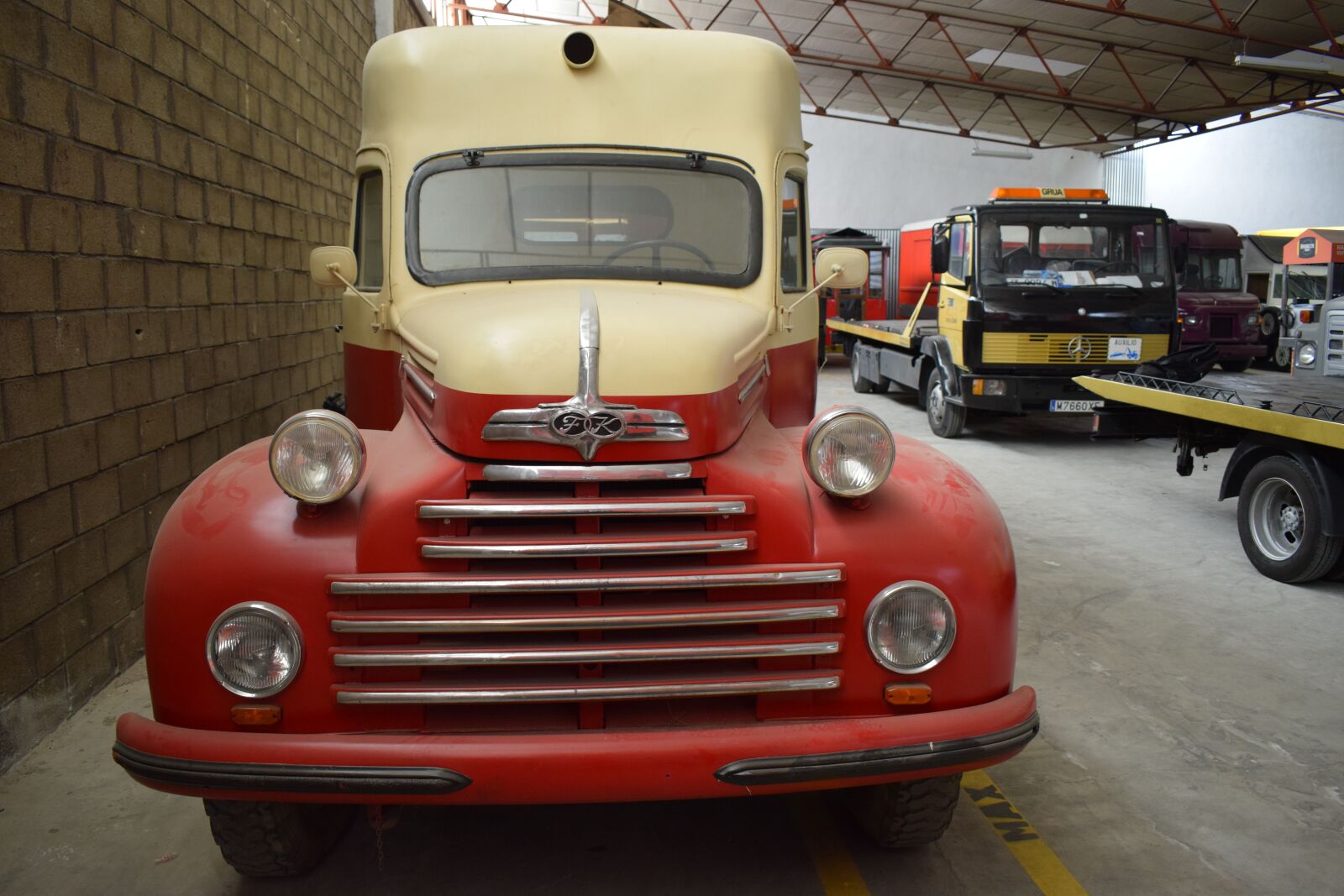 Nikon D5300 sample photo. Ford, old, 1950 photography