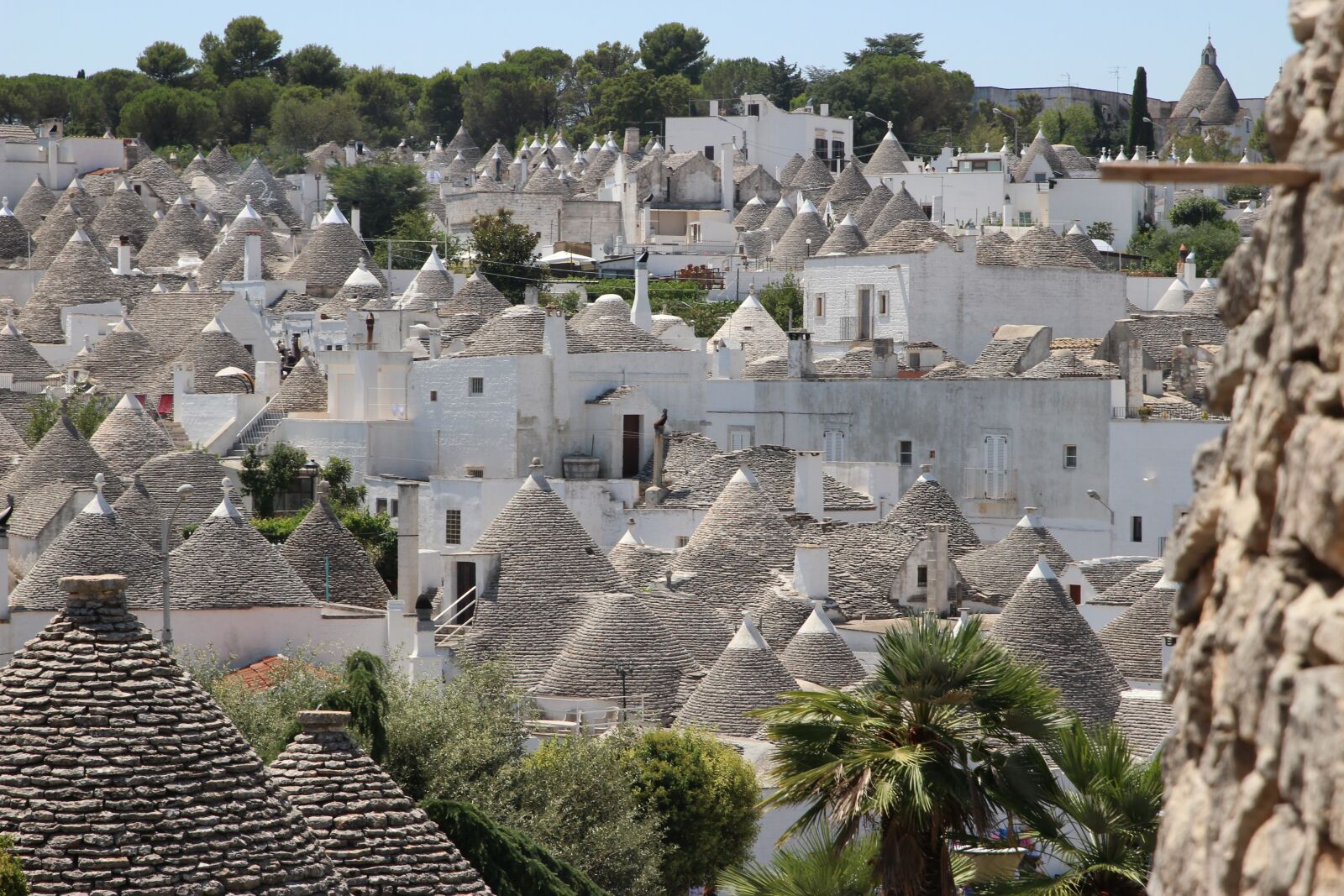 Canon EOS 600D (Rebel EOS T3i / EOS Kiss X5) sample photo. Trulli, alberobello, puglia photography