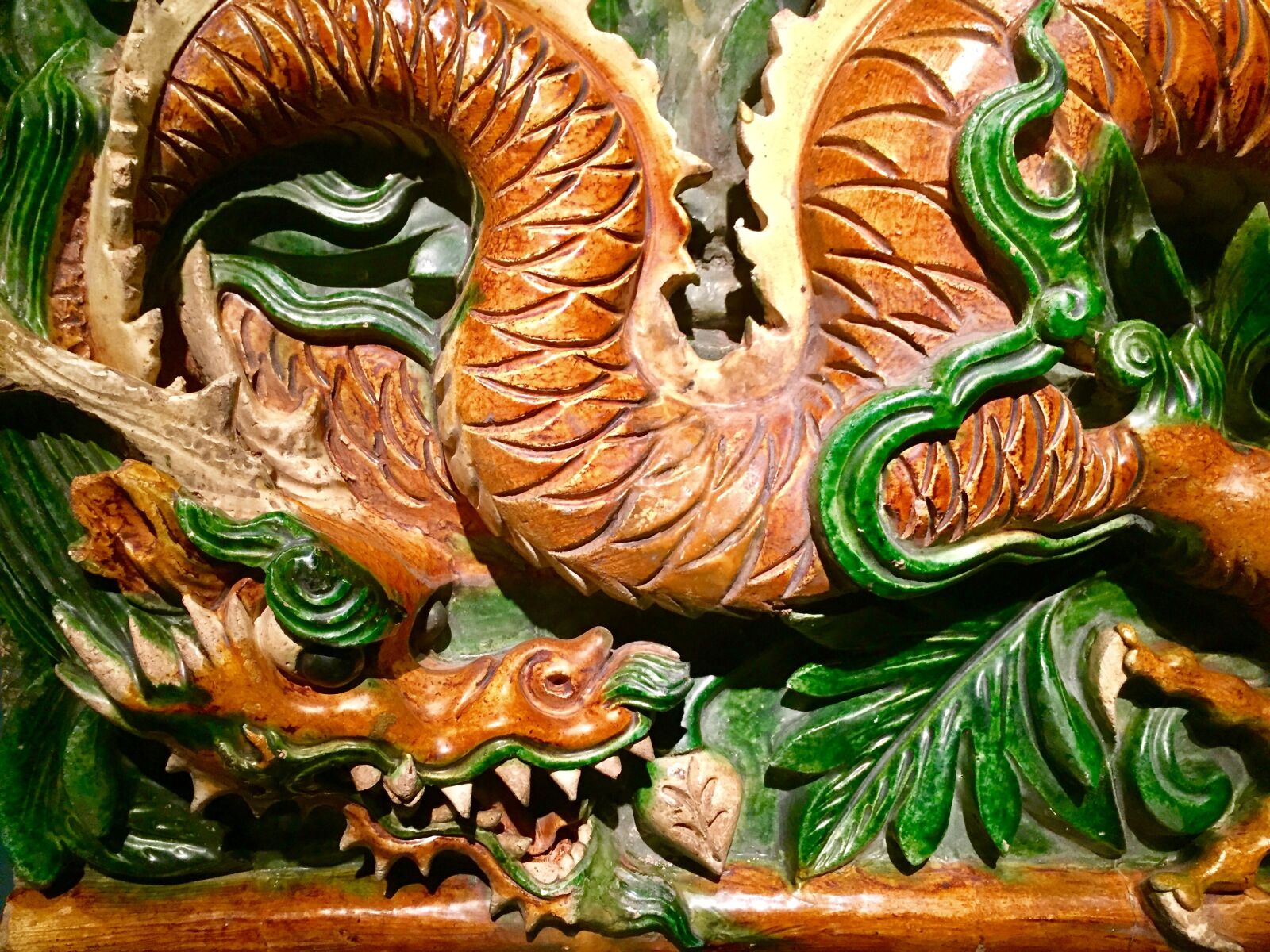 Apple iPhone 6 sample photo. Dragon, china, ceramic photography