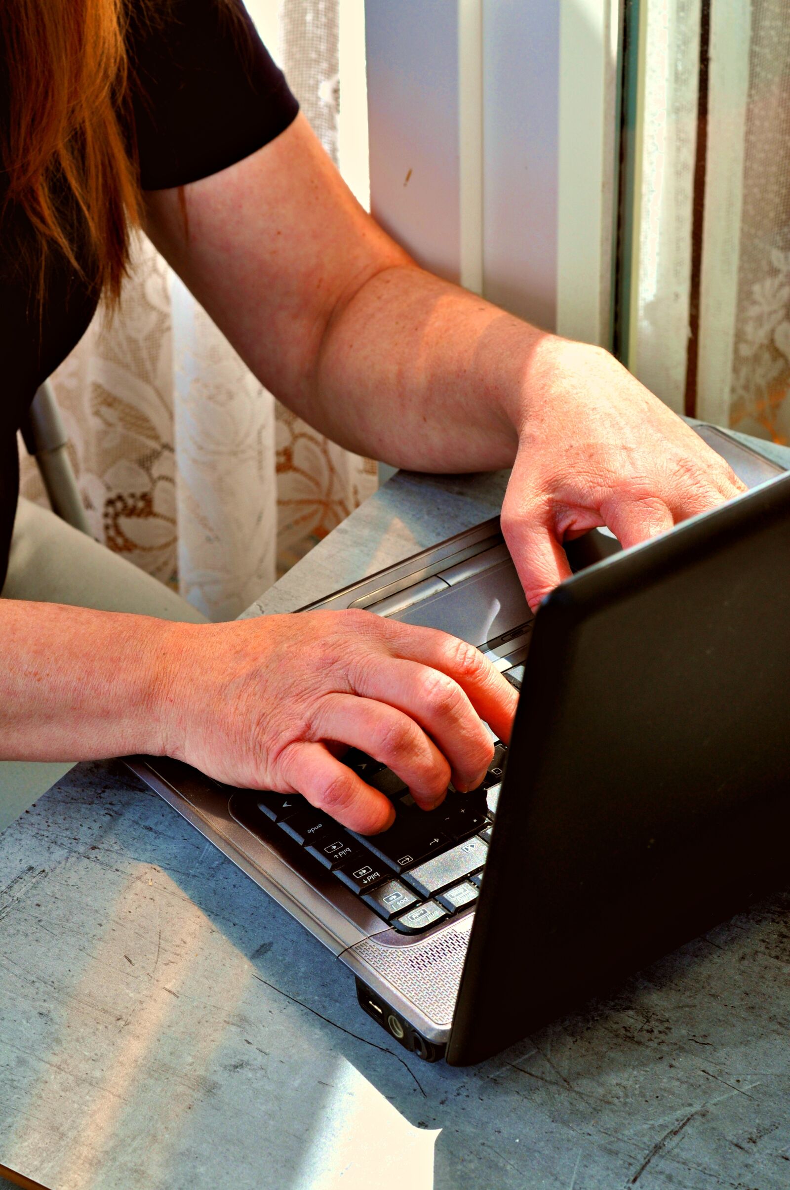 Nikon D90 sample photo. Home office, text, microsoft photography