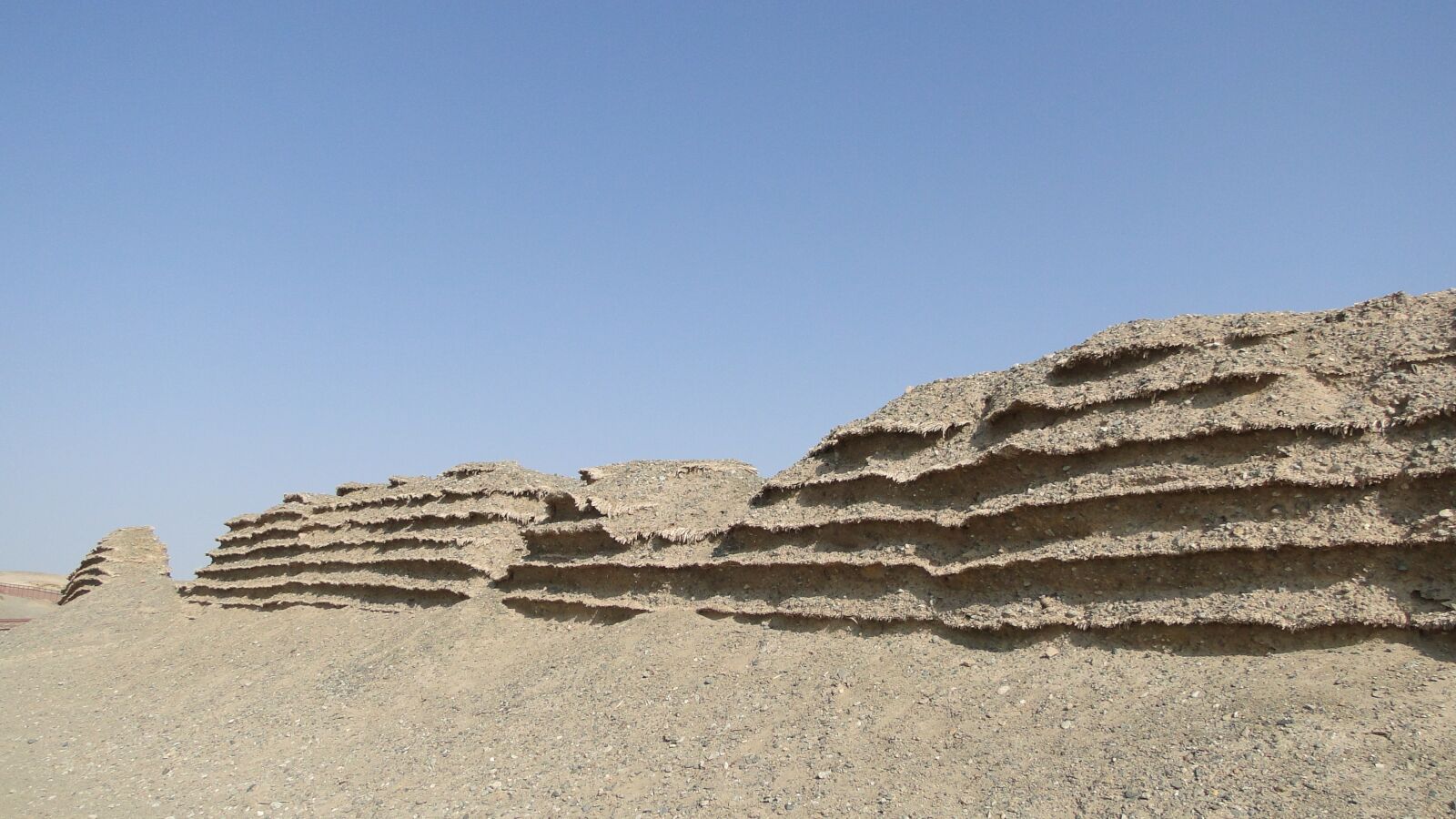 Sony Cyber-shot DSC-HX1 sample photo. Yumenguan, dunhuang, desert photography