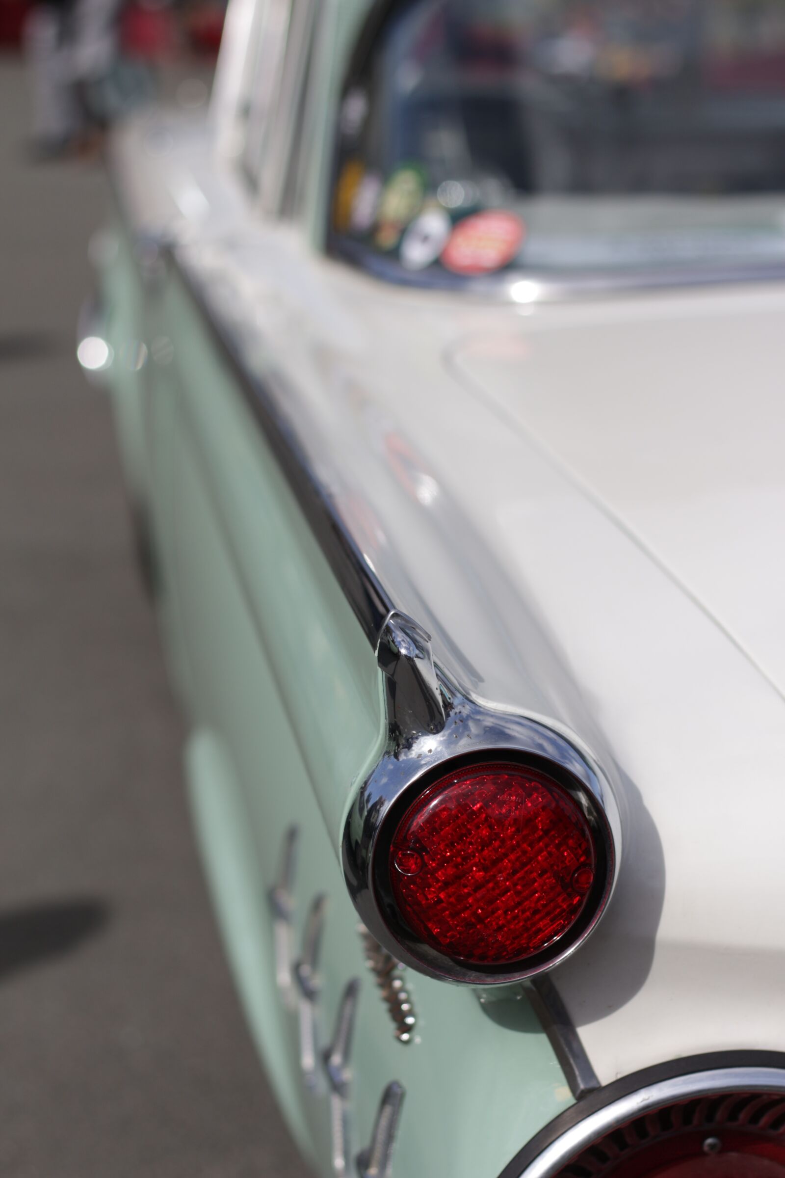 Canon EF 50mm F1.8 STM sample photo. Ford, car, vintage photography