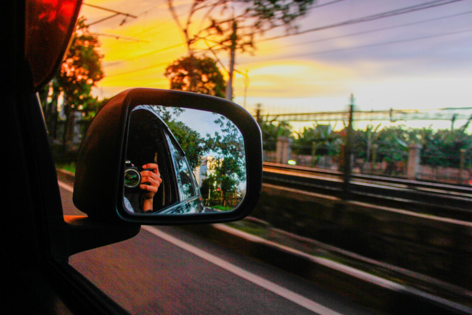 Canon EOS 60D + Canon EF-S 18-55mm F3.5-5.6 IS II sample photo. Mirror, dusk, sunset car photography