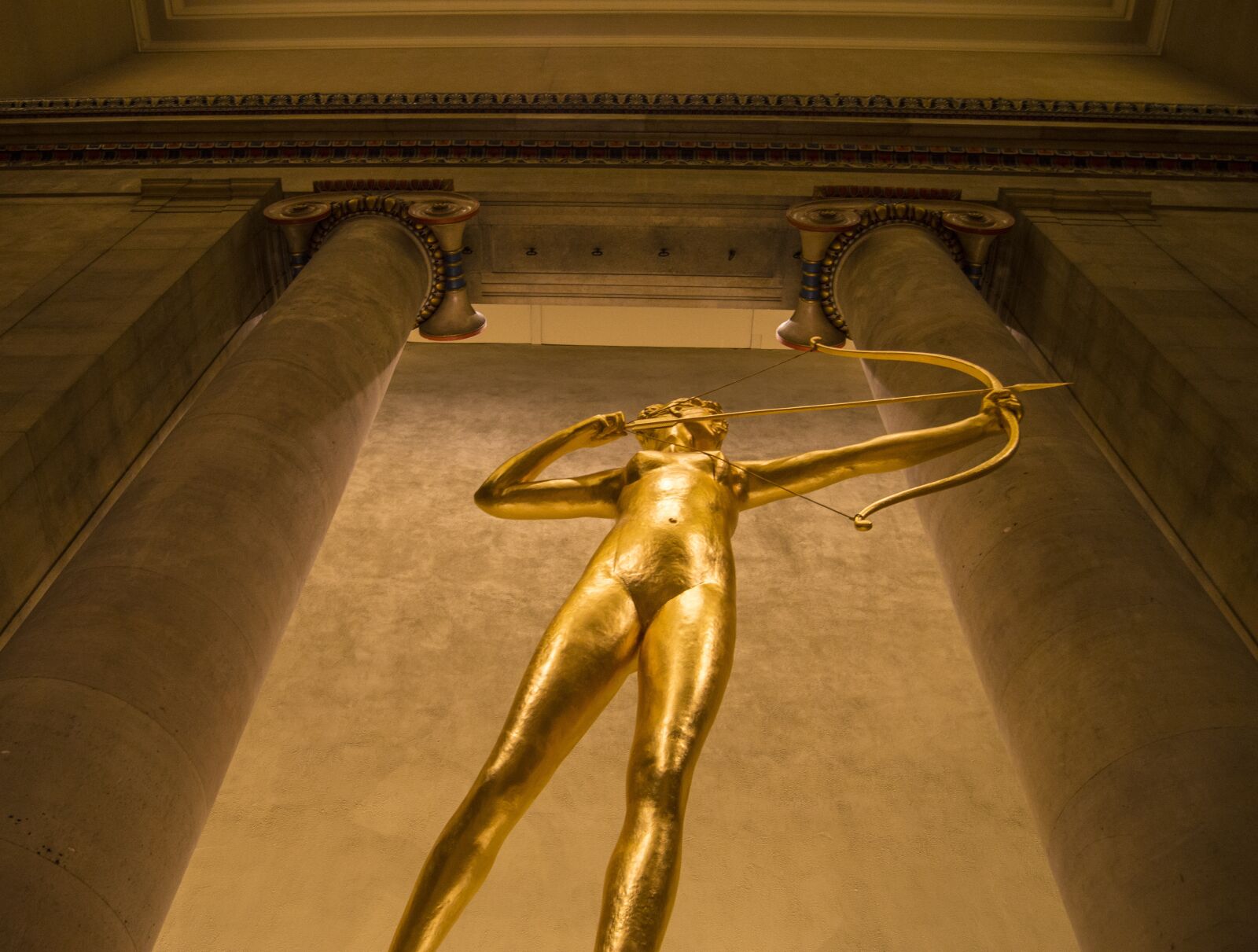 Nikon D3200 sample photo. Statue, gold, museum photography