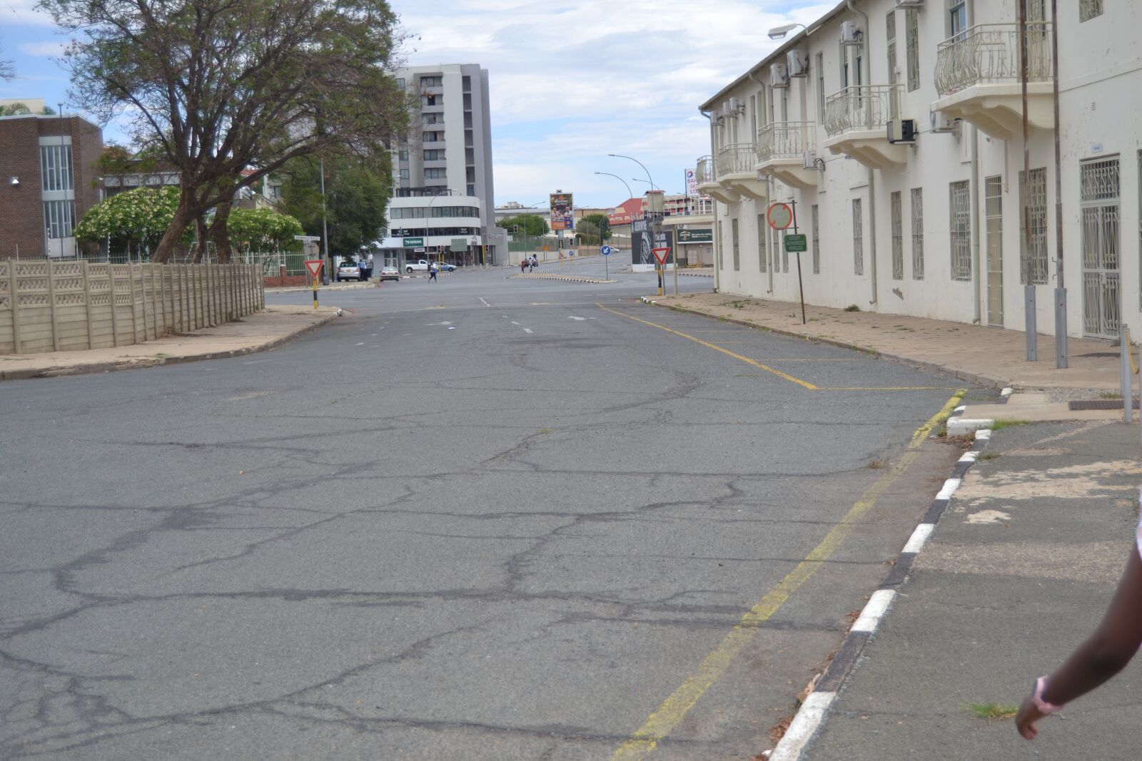 Nikon D3100 sample photo. Poor-road, street, city photography