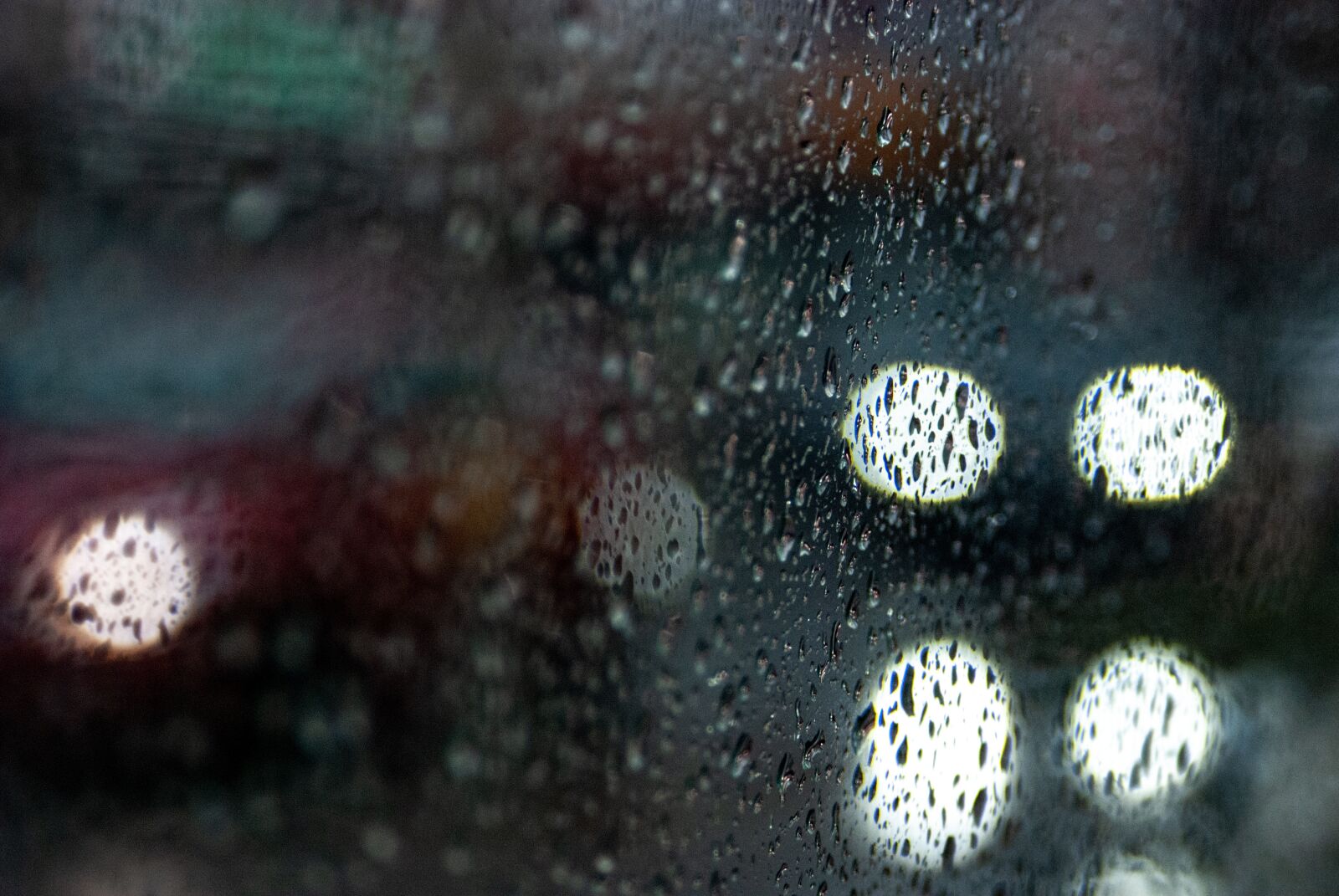 Nikon D80 sample photo. Rain, munich, transport photography