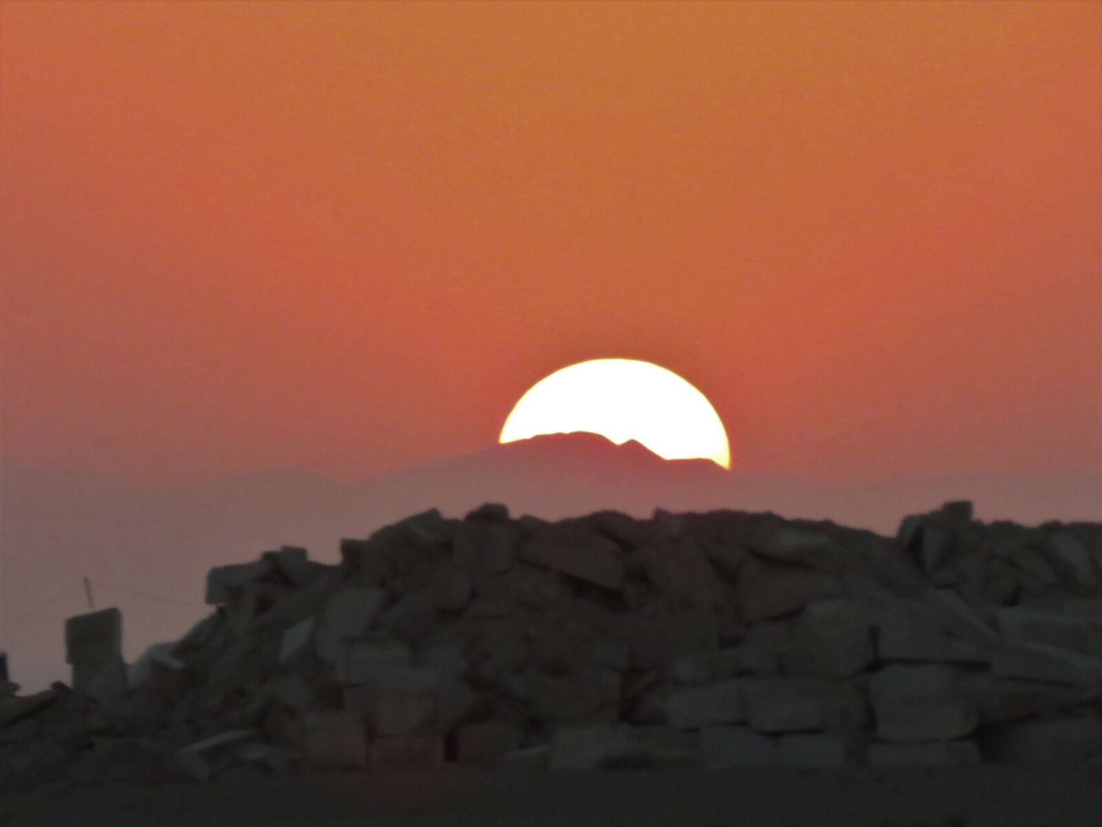 Canon PowerShot SX60 HS sample photo. Sunset, sun, landscape photography