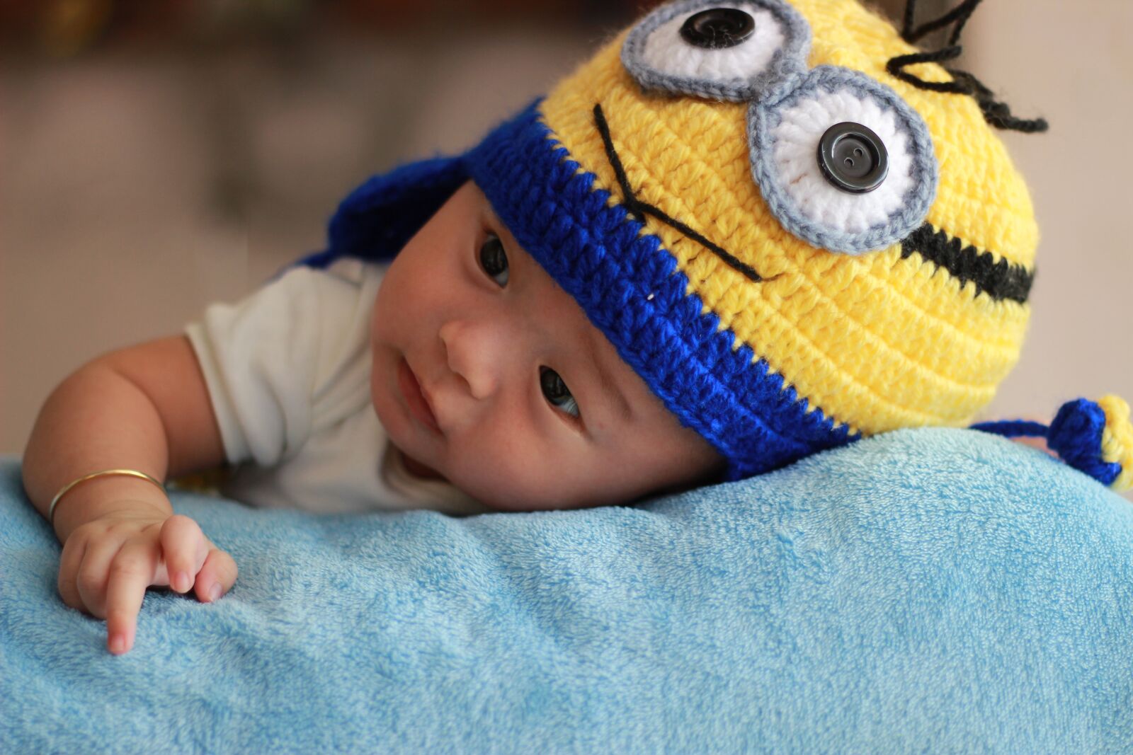 Canon EOS 600D (Rebel EOS T3i / EOS Kiss X5) + Canon EF 50mm F1.8 II sample photo. Baby, vietnam, newborn photography