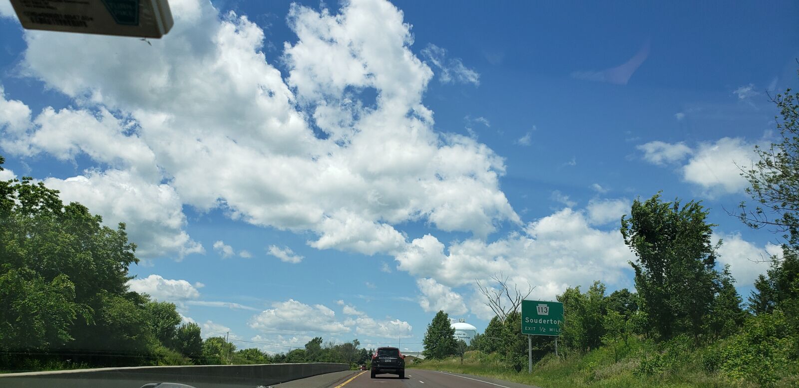 Samsung Galaxy Note9 sample photo. Clouds, perspective, sky photography