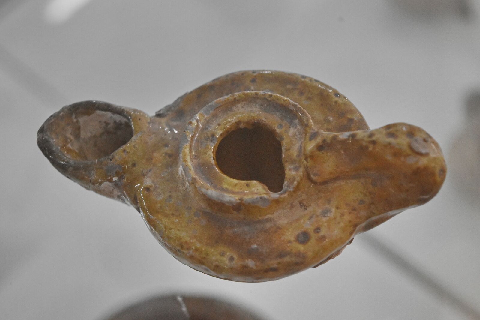 Nikon D5500 sample photo. Earthenware, handmade, medieval, museum photography