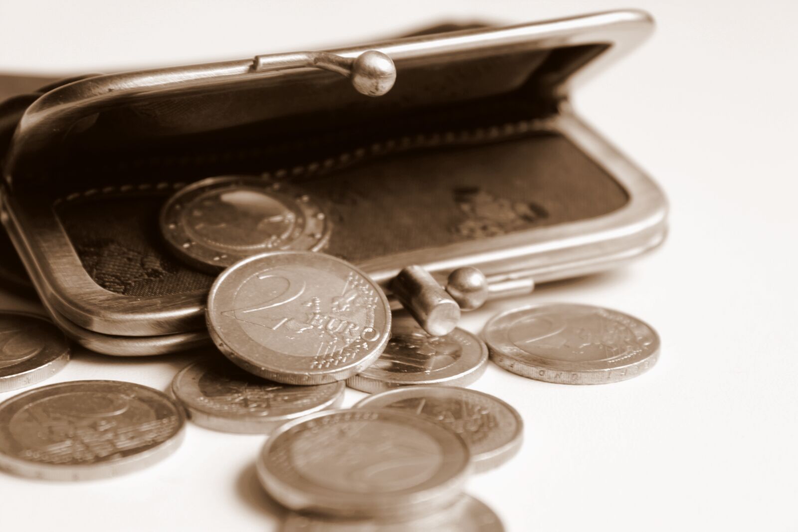 Canon EOS 1300D (EOS Rebel T6 / EOS Kiss X80) sample photo. Currency, money, background photography