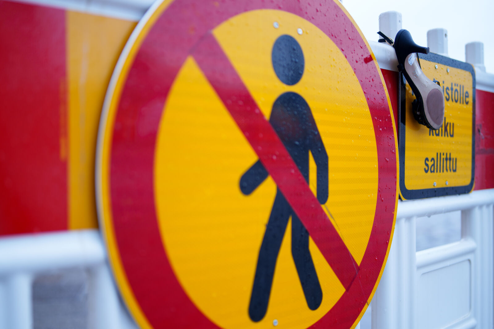 Samyang AF 35mm F1.4 P sample photo. No way for pedestrian photography