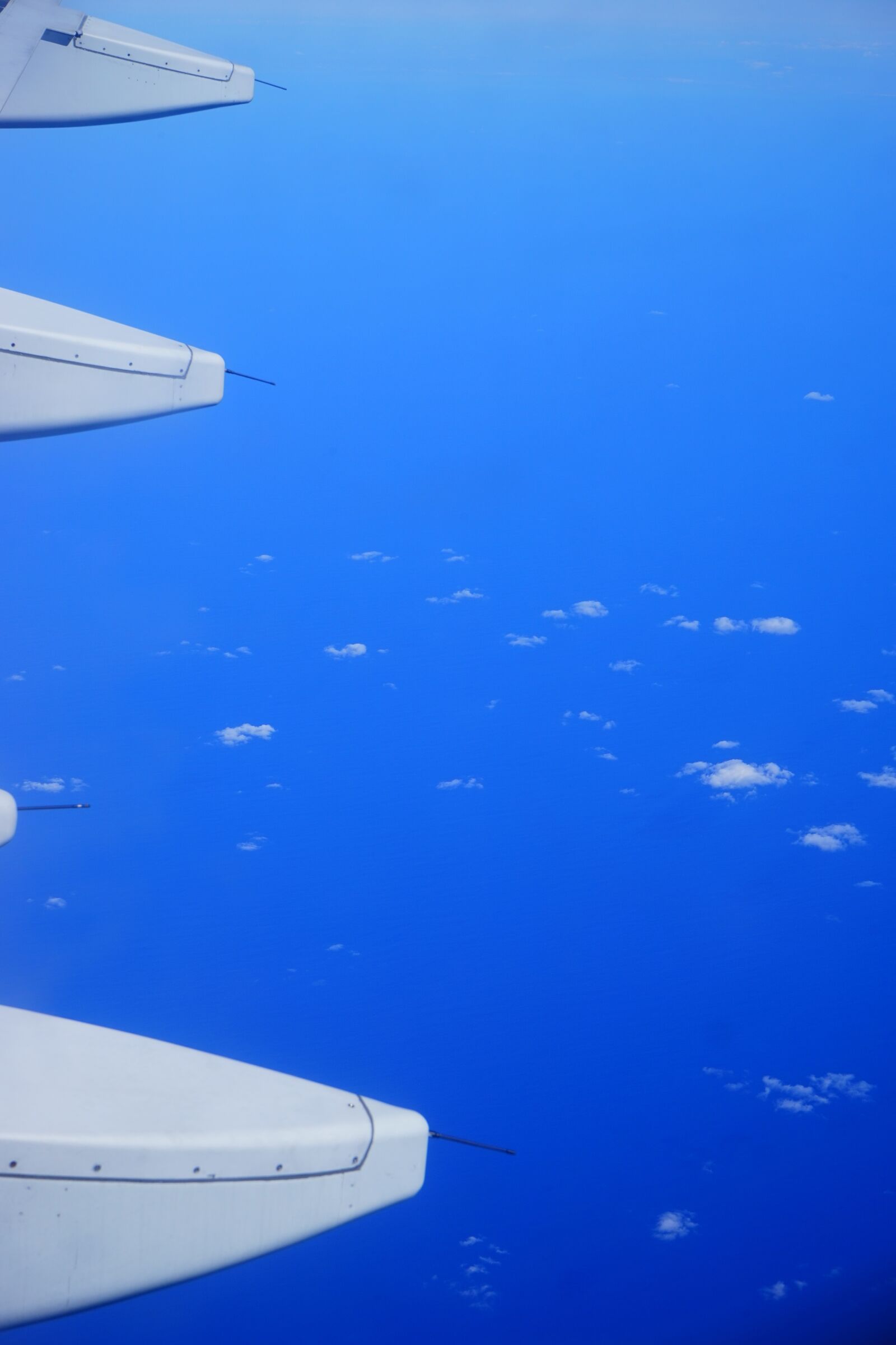 Sony a7 sample photo. Flying, aircraft, wing photography