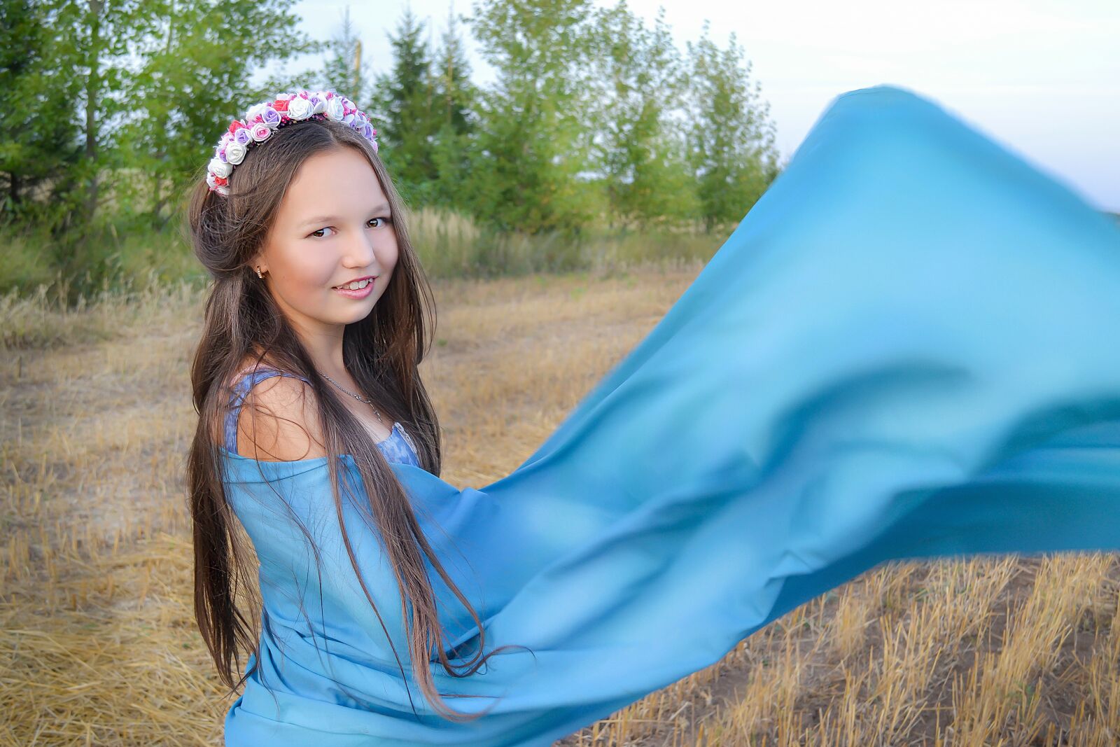 Nikon D3100 sample photo. Girl, field, forest photography