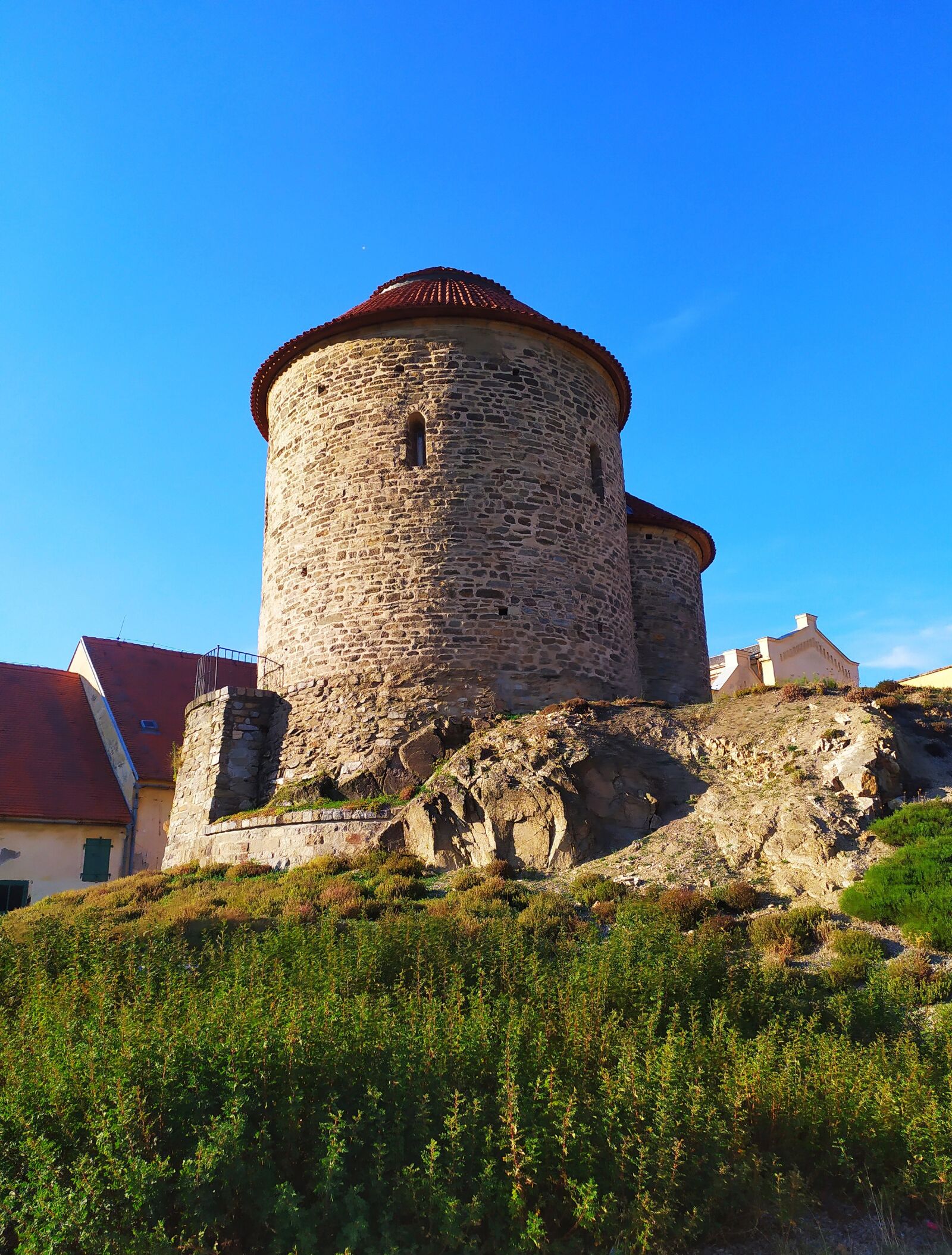 Xiaomi Redmi Note 7 sample photo. Rotunda, znojmo, moravia photography