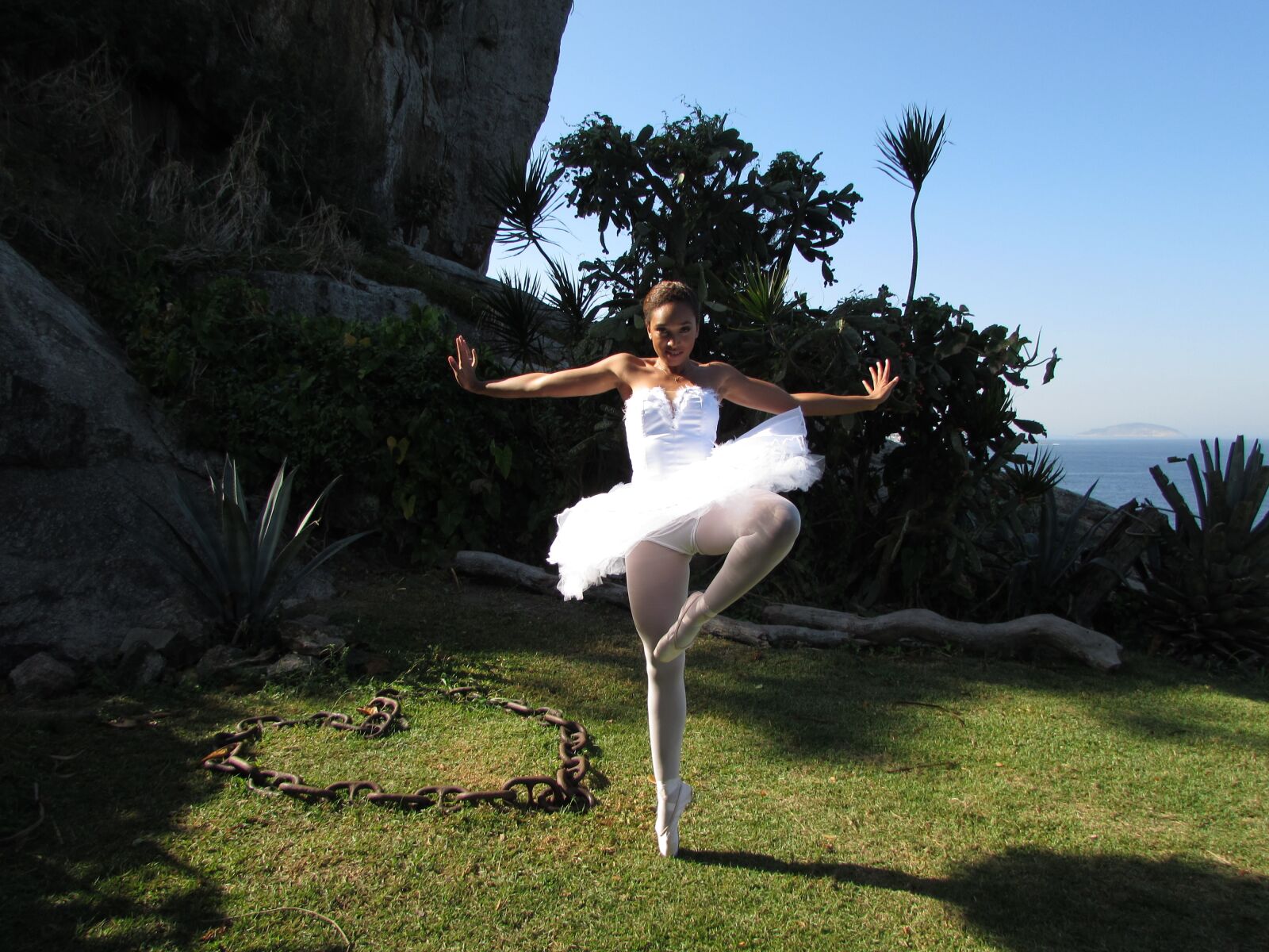 Canon PowerShot SX510 HS sample photo. Ballet dancer, dance, landscape photography