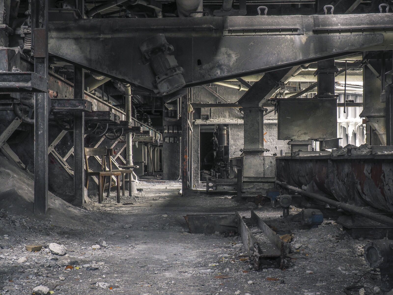 Olympus OM-D E-M10 sample photo. Lost places, factory, industry photography