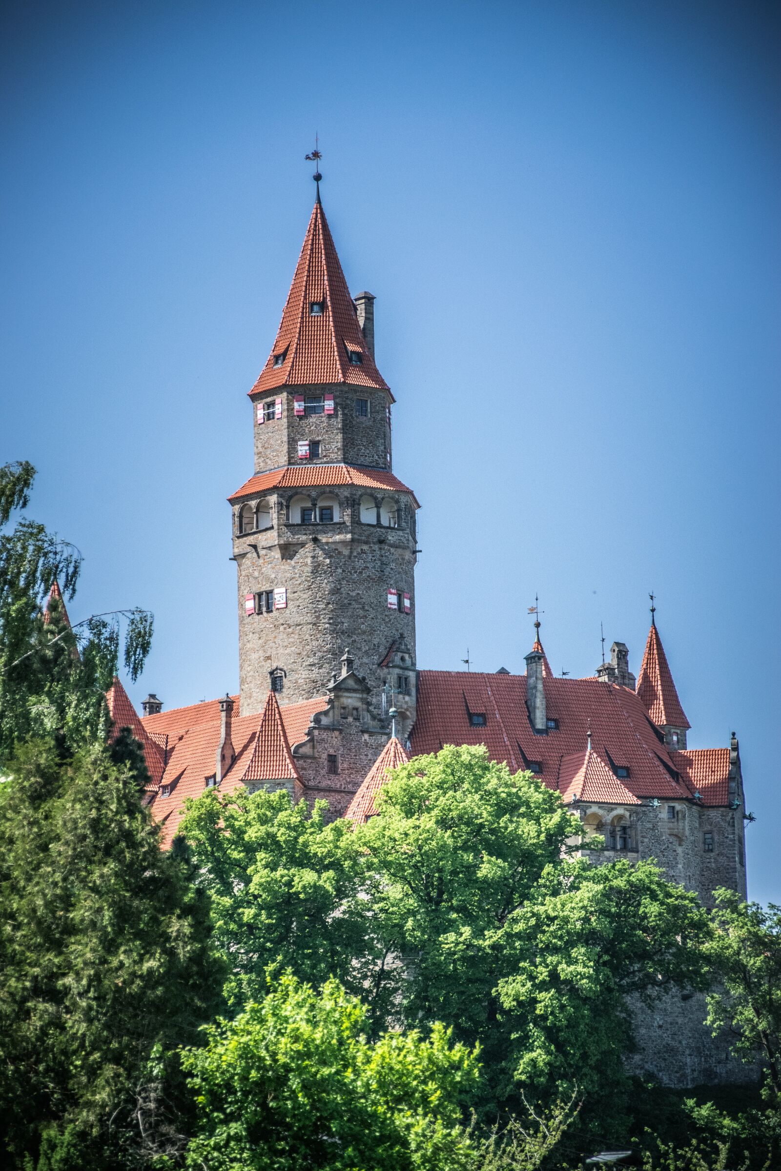 Nikon D5300 sample photo. Castle tower, historical landmark photography