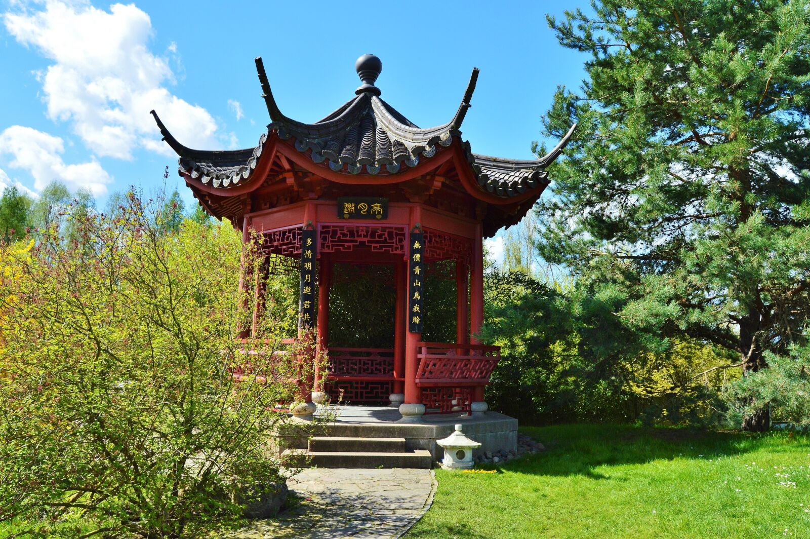 Nikon D3200 sample photo. Pavillion, china garden, gardens photography
