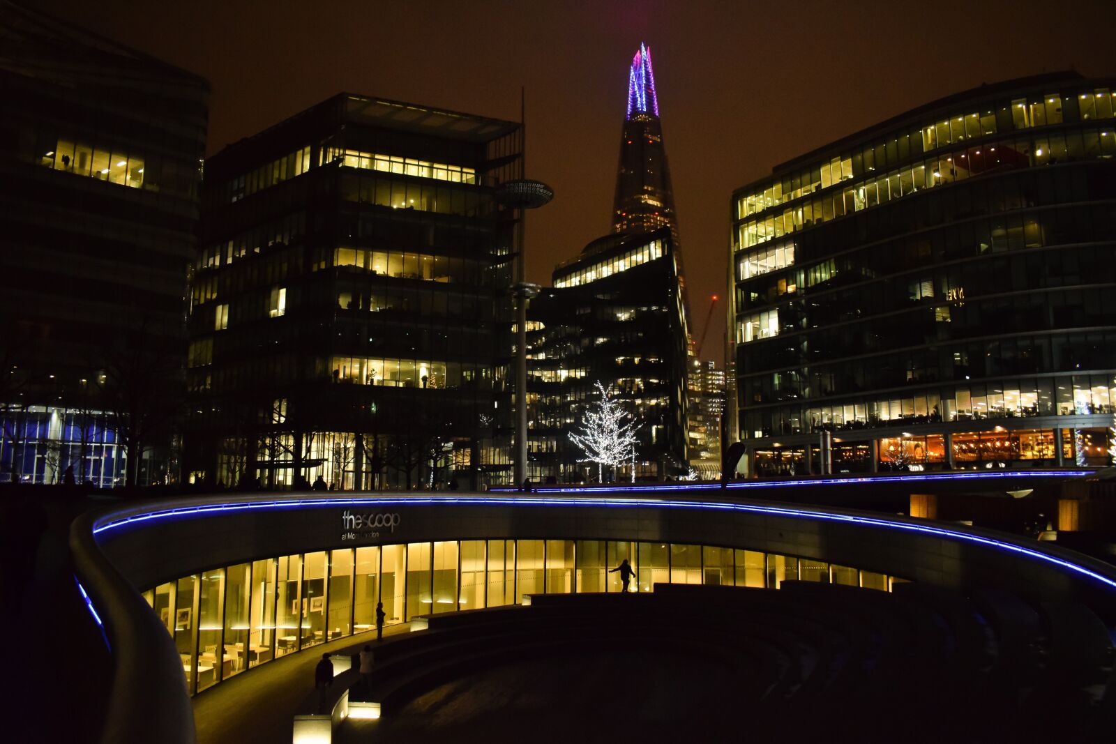 Nikon D3300 sample photo. The scoop, london, england photography