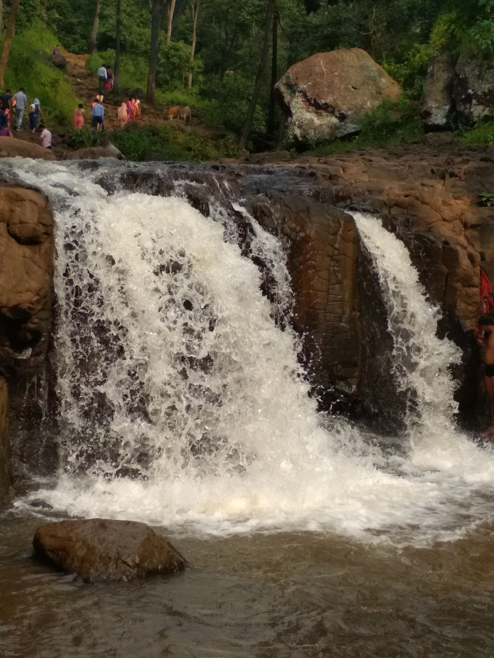 Xiaomi Redmi 4 Pro sample photo. Dudh, fall, amarkantak photography