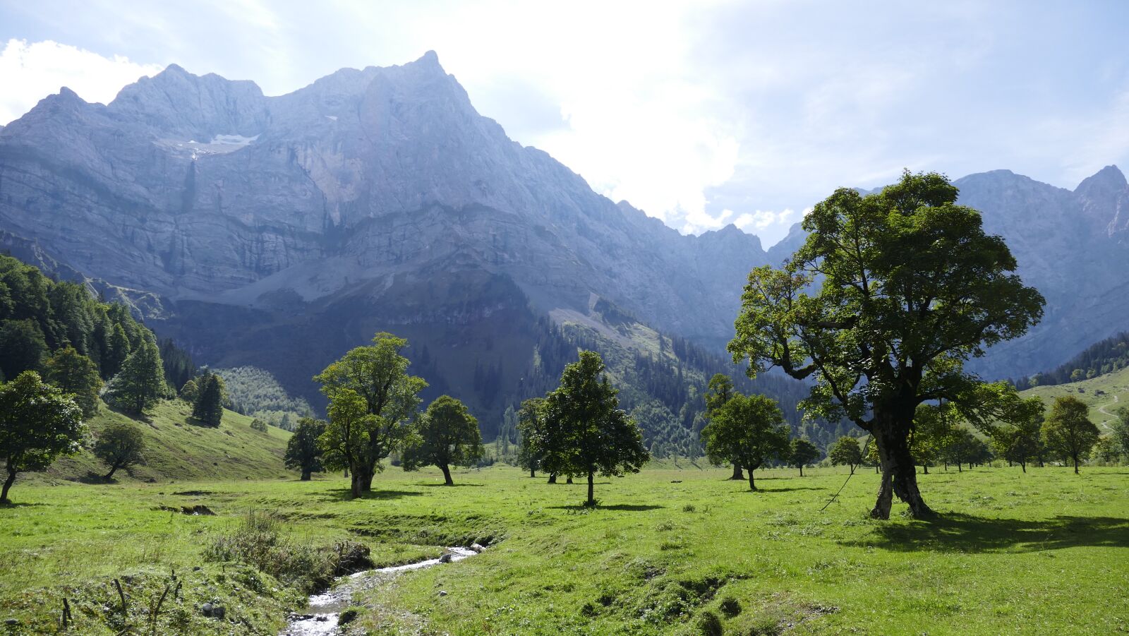Panasonic Lumix DMC-FZ1000 sample photo. Ahornboden, austria, landscape photography