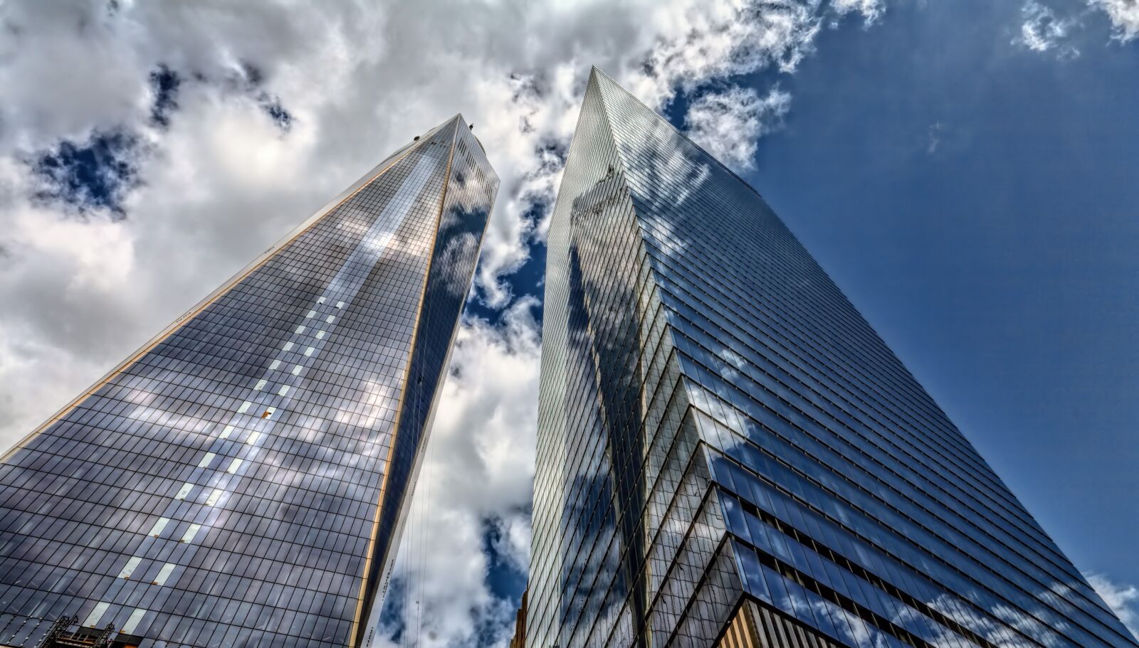 Canon EOS 5D sample photo. Skyscraper, architecture, city photography