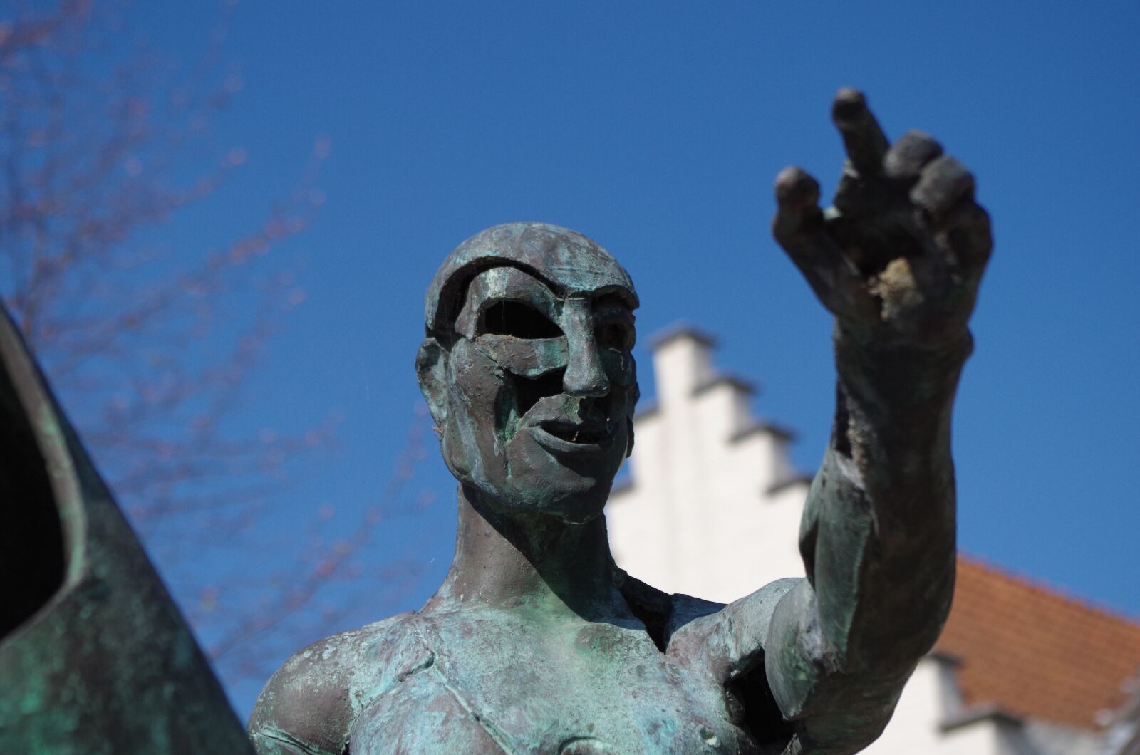 Pentax K-50 sample photo. Bruges, bronze, sculpture photography