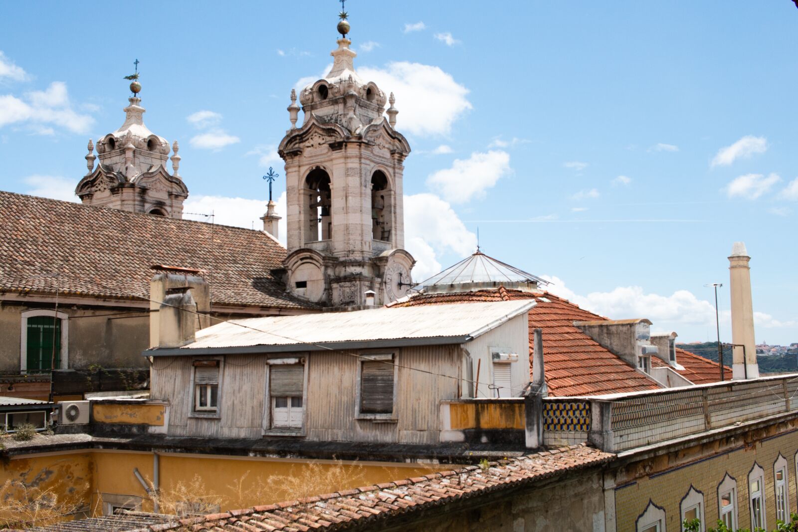 Canon EF-S 24mm F2.8 STM sample photo. Lisbon, portugal, lapa photography