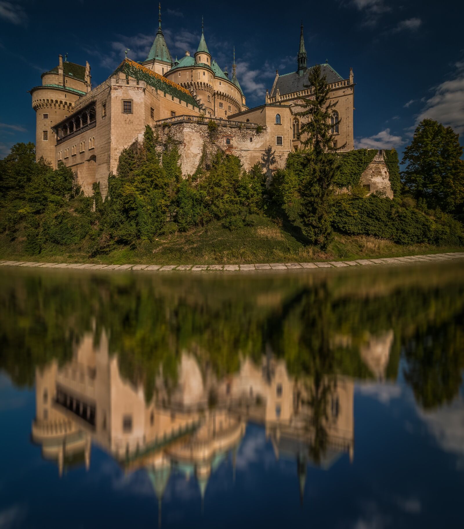 Canon EOS 70D sample photo. Bojnice, bojnice castle, reflection photography