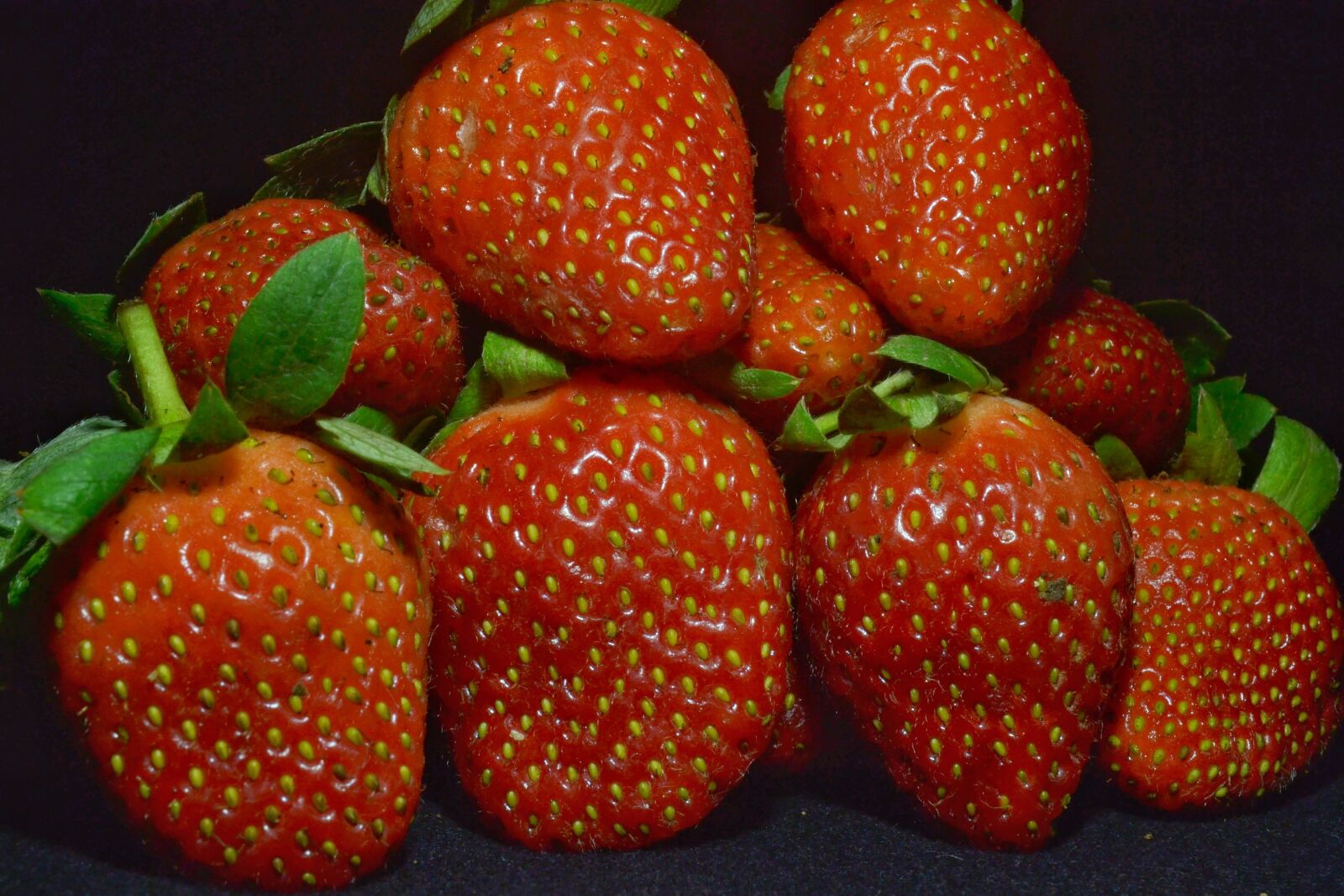 Nikon D3100 sample photo. Strawberry, fruit, red photography