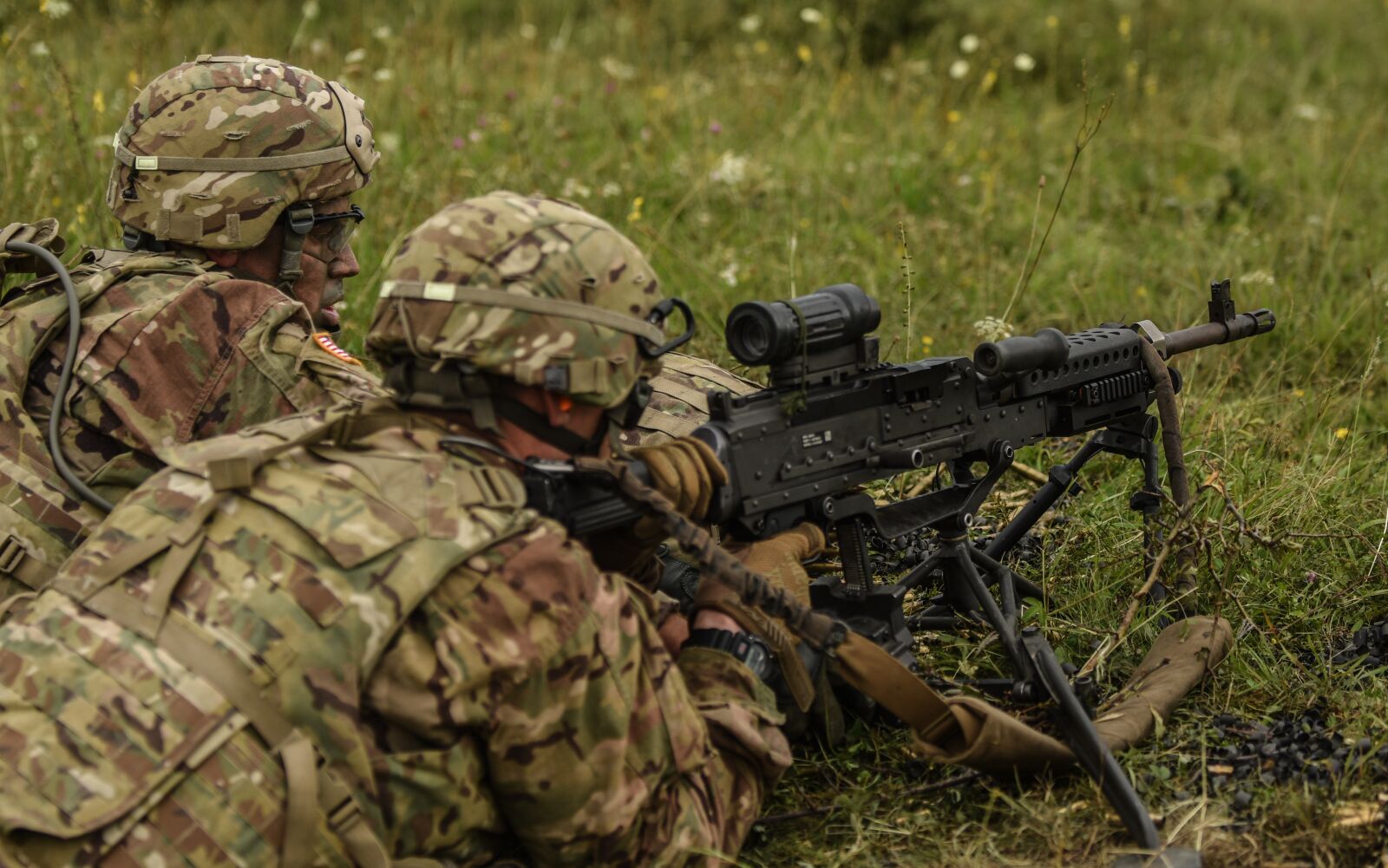 Nikon D810 sample photo. Soldier, m240b machine gun photography