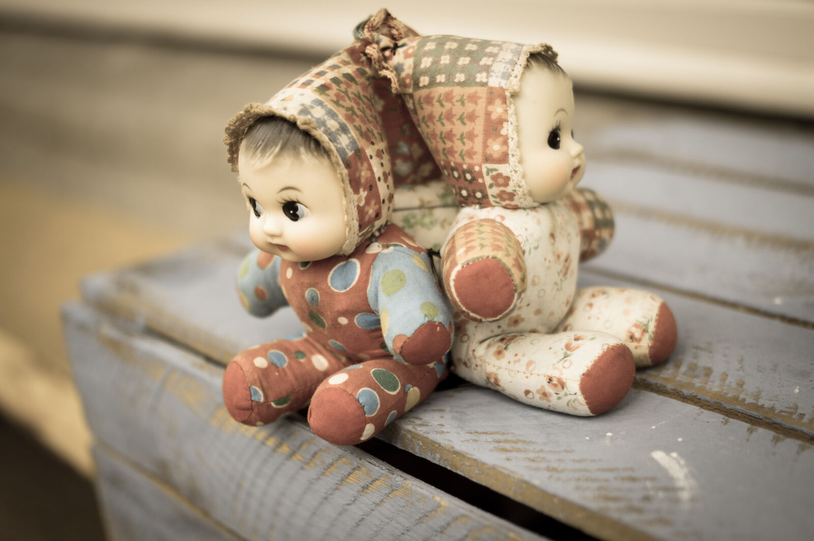 Sony DT 35mm F1.8 SAM sample photo. Old, dolls, puppets, toys photography