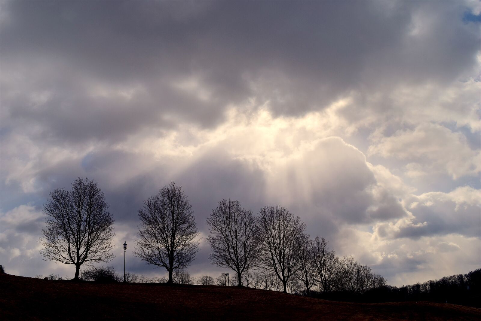 Nikon D3300 sample photo. Dark clouds, dramatic light photography