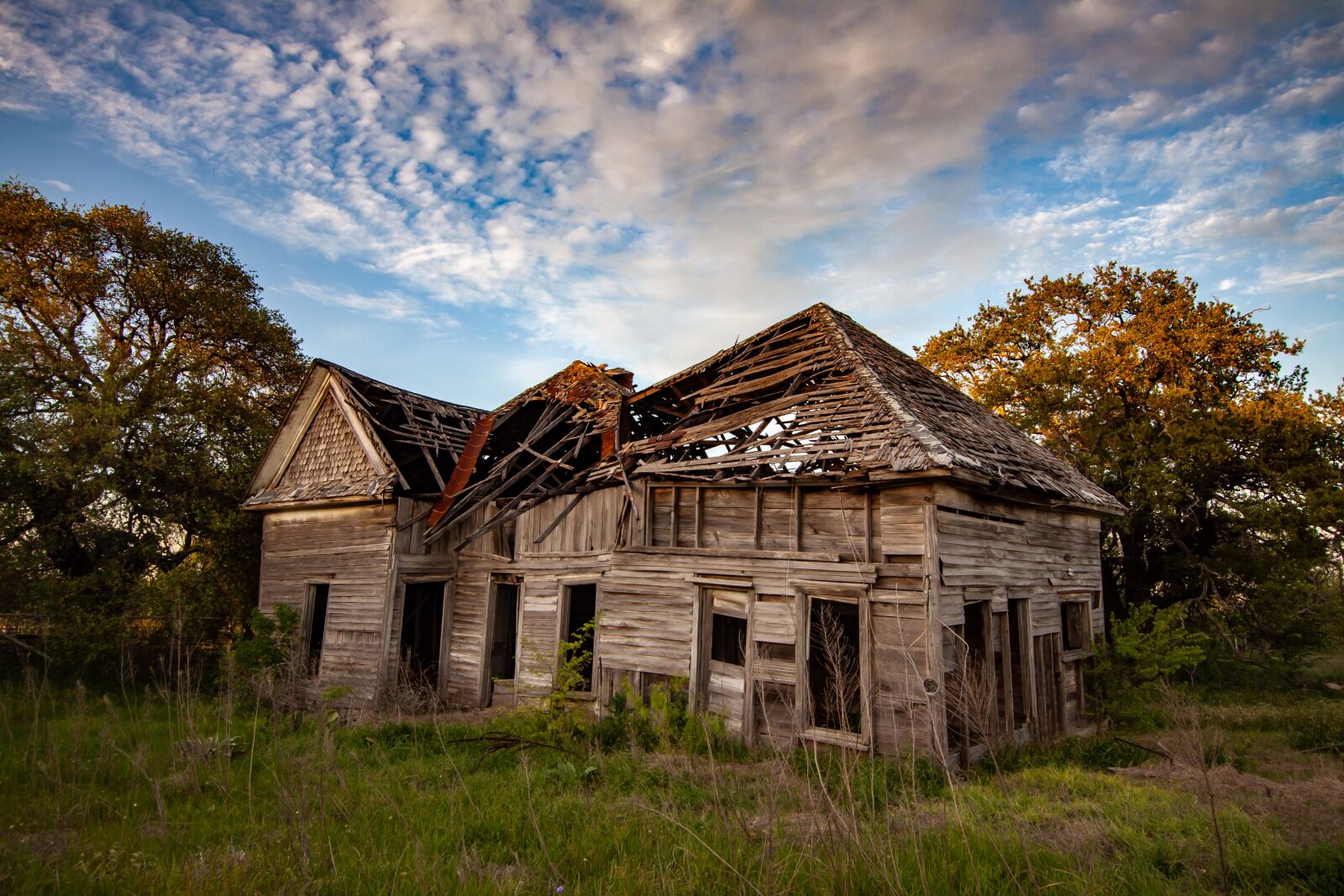 Canon EOS 50D sample photo. Abandoned, house, old photography