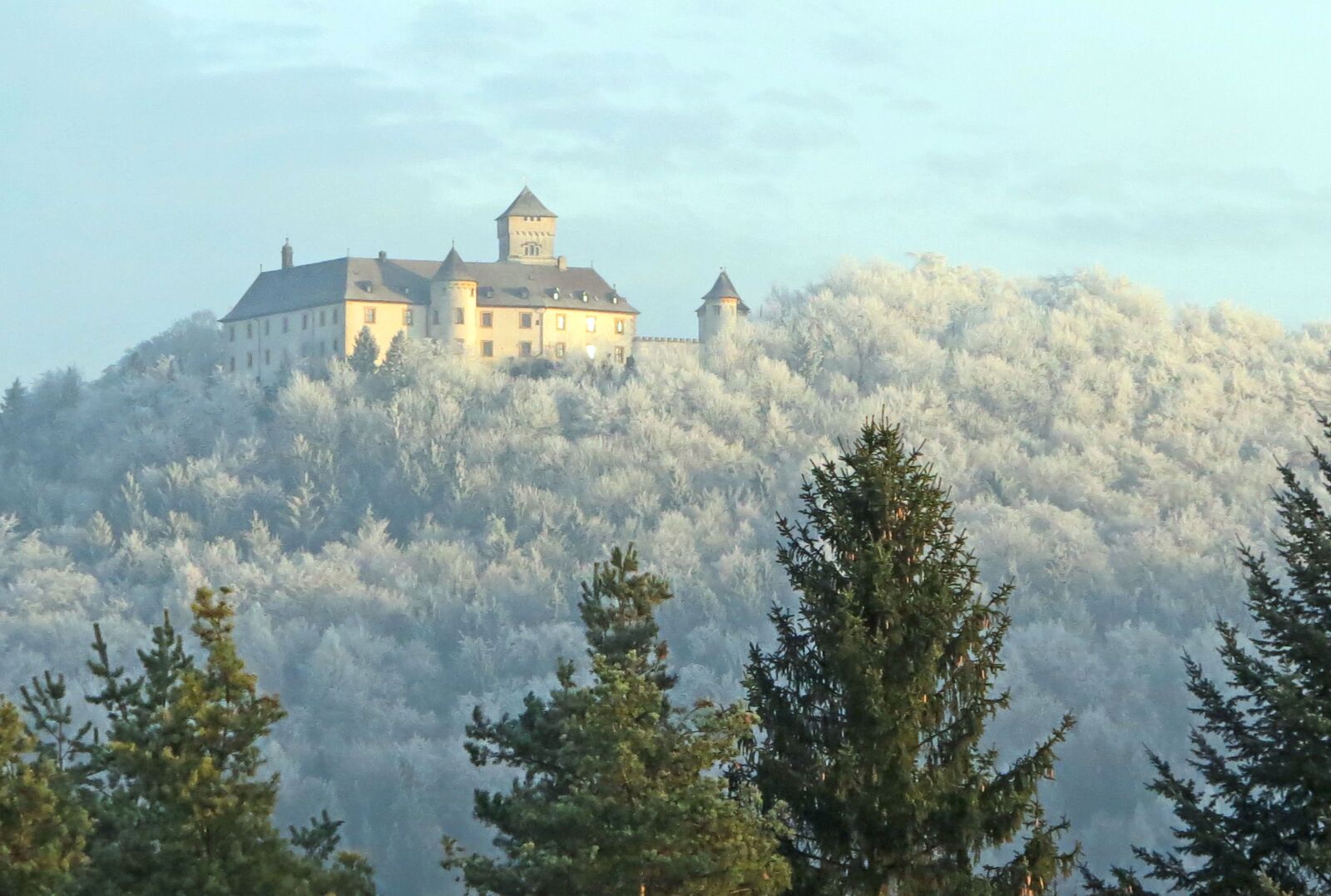 Canon PowerShot G1 X sample photo. Landscape, castle, winter photography